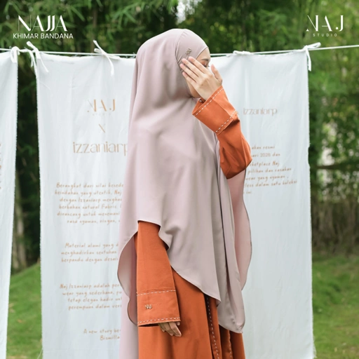 Image of NAJ X Izzaniarp - Najja Khiban