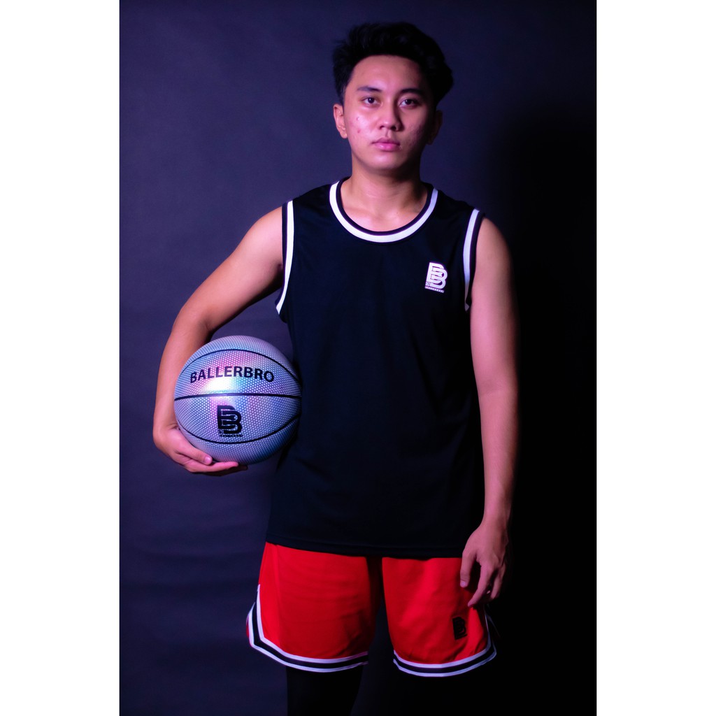 BALLERBRO Glowing Basketball SIZE 7 - White Glow