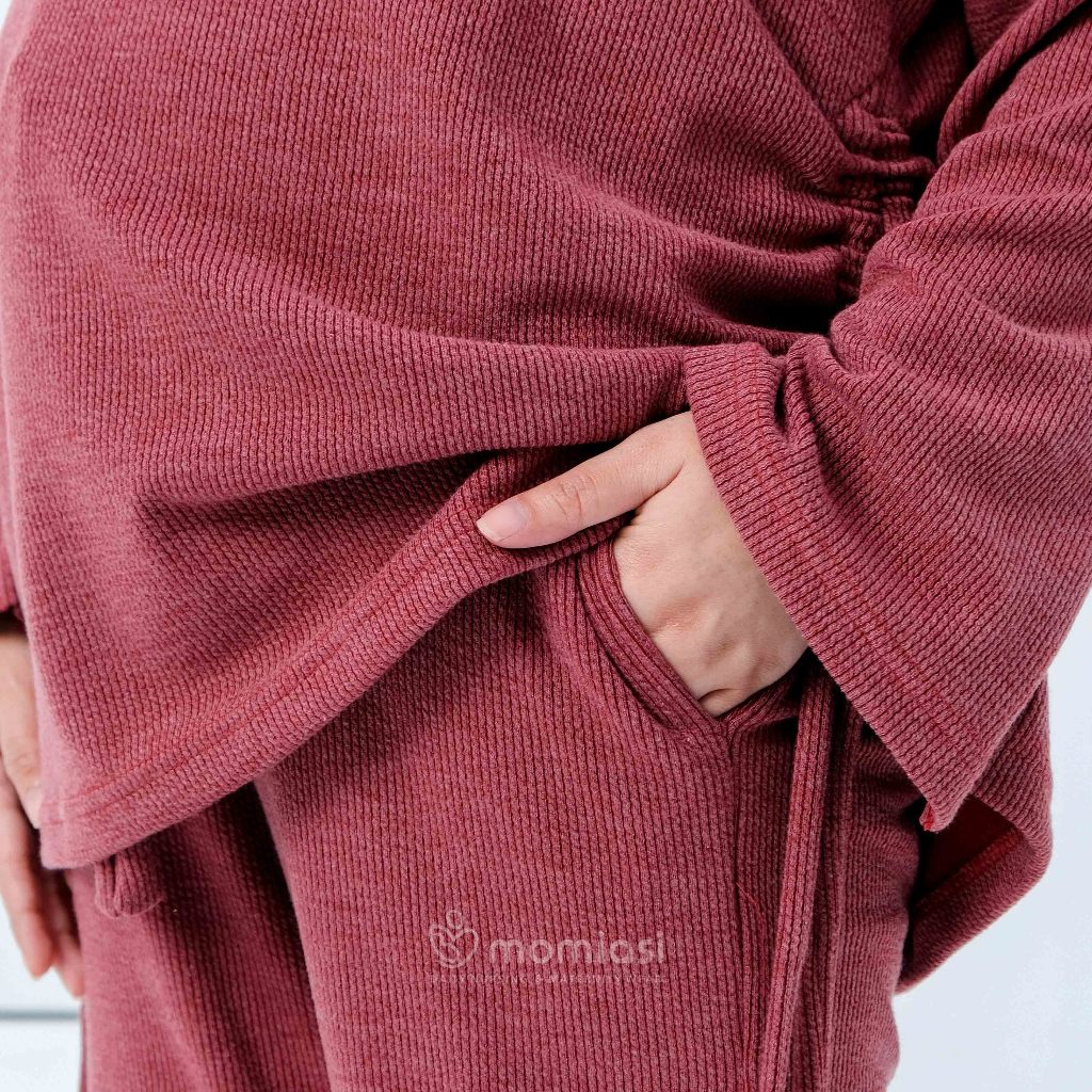Momiasi – Ruby One set Knit – Setelan Wanita Knit Rib –Baju Set Celana Bumil Busui Friendly