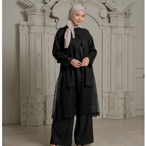 eleanorre Veloura Series Charlotte Black Oneset