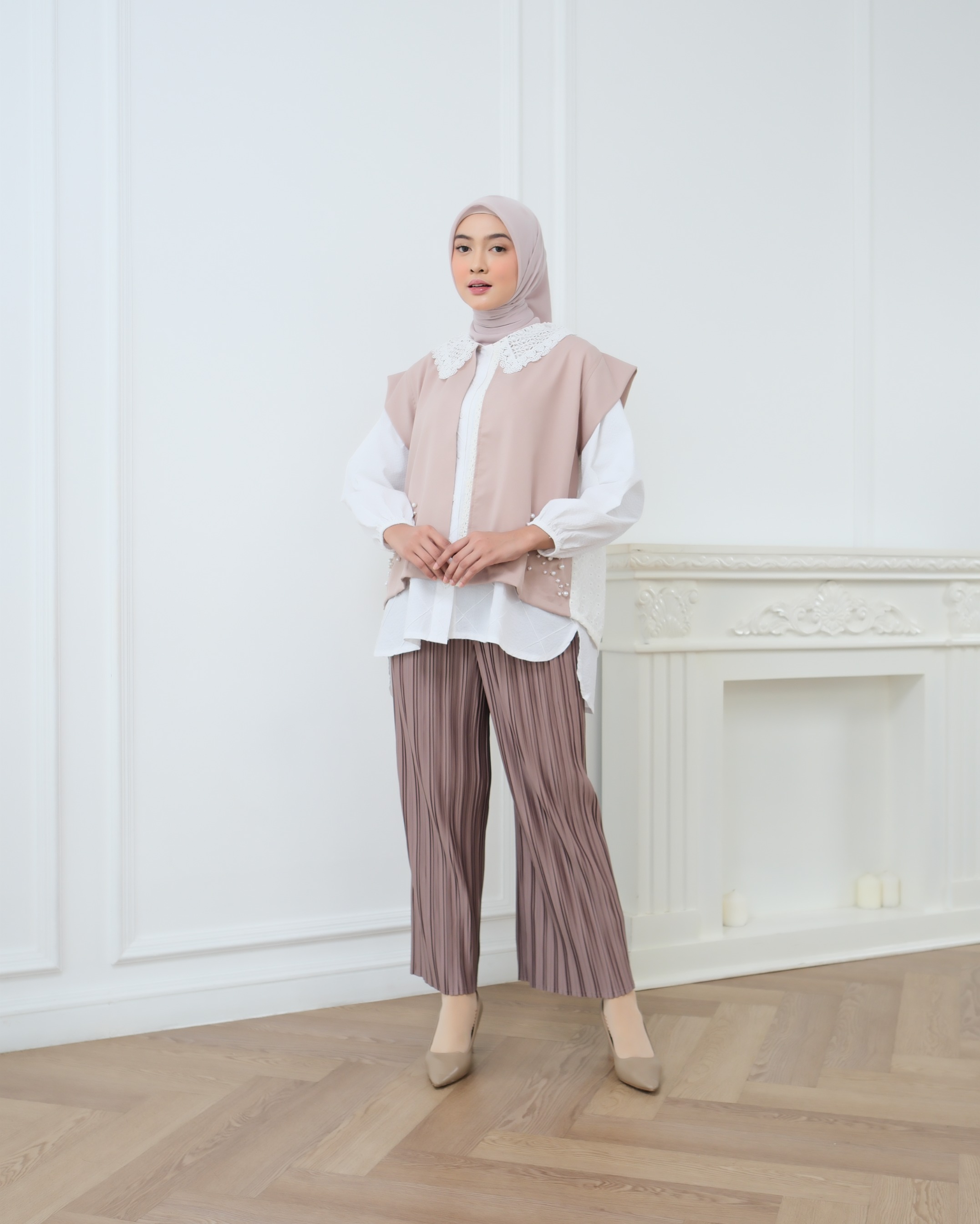 eleanorre Bahati Vest Embroidery Atasan Wanita