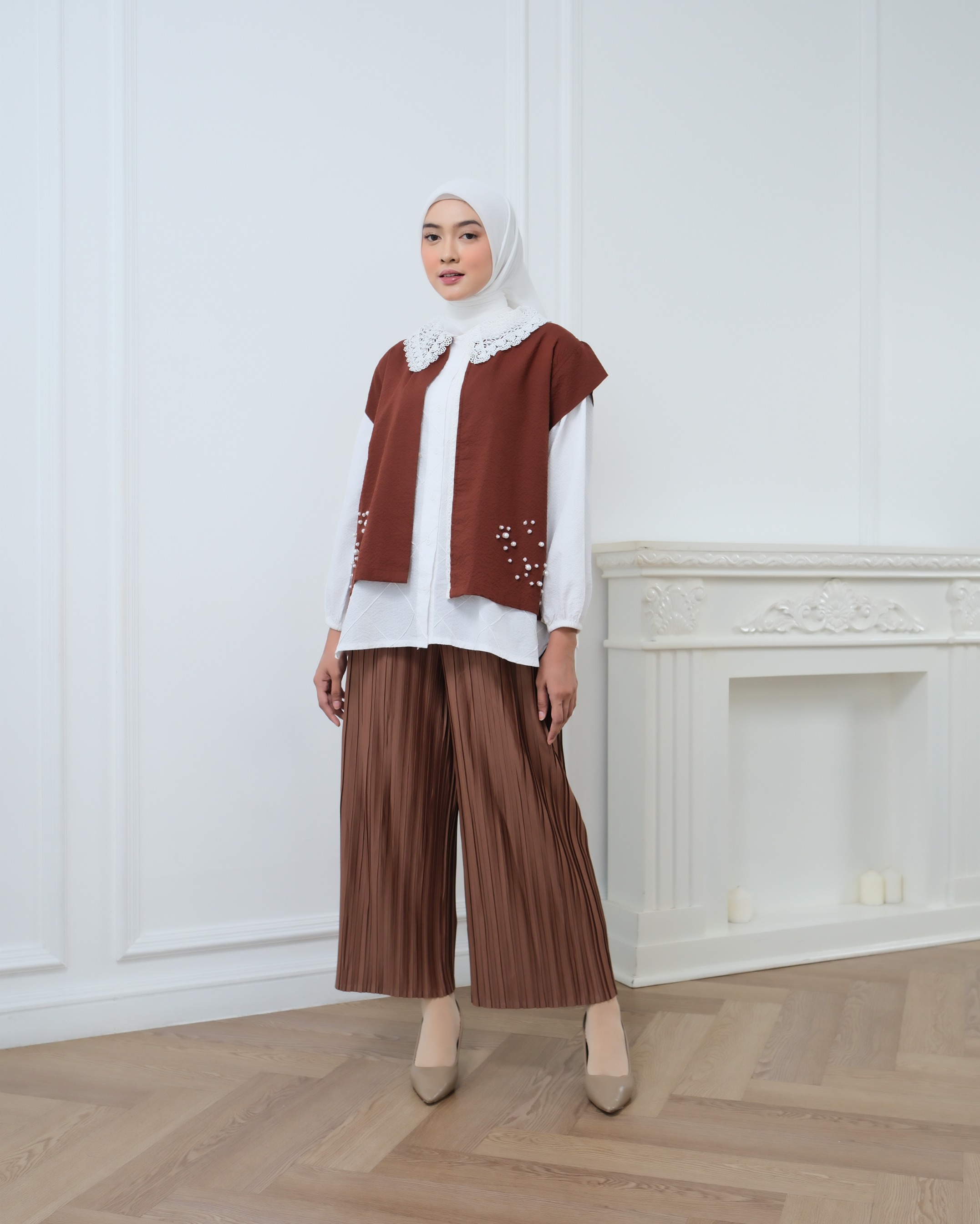 eleanorre Bahati Vest Embroidery Atasan Wanita