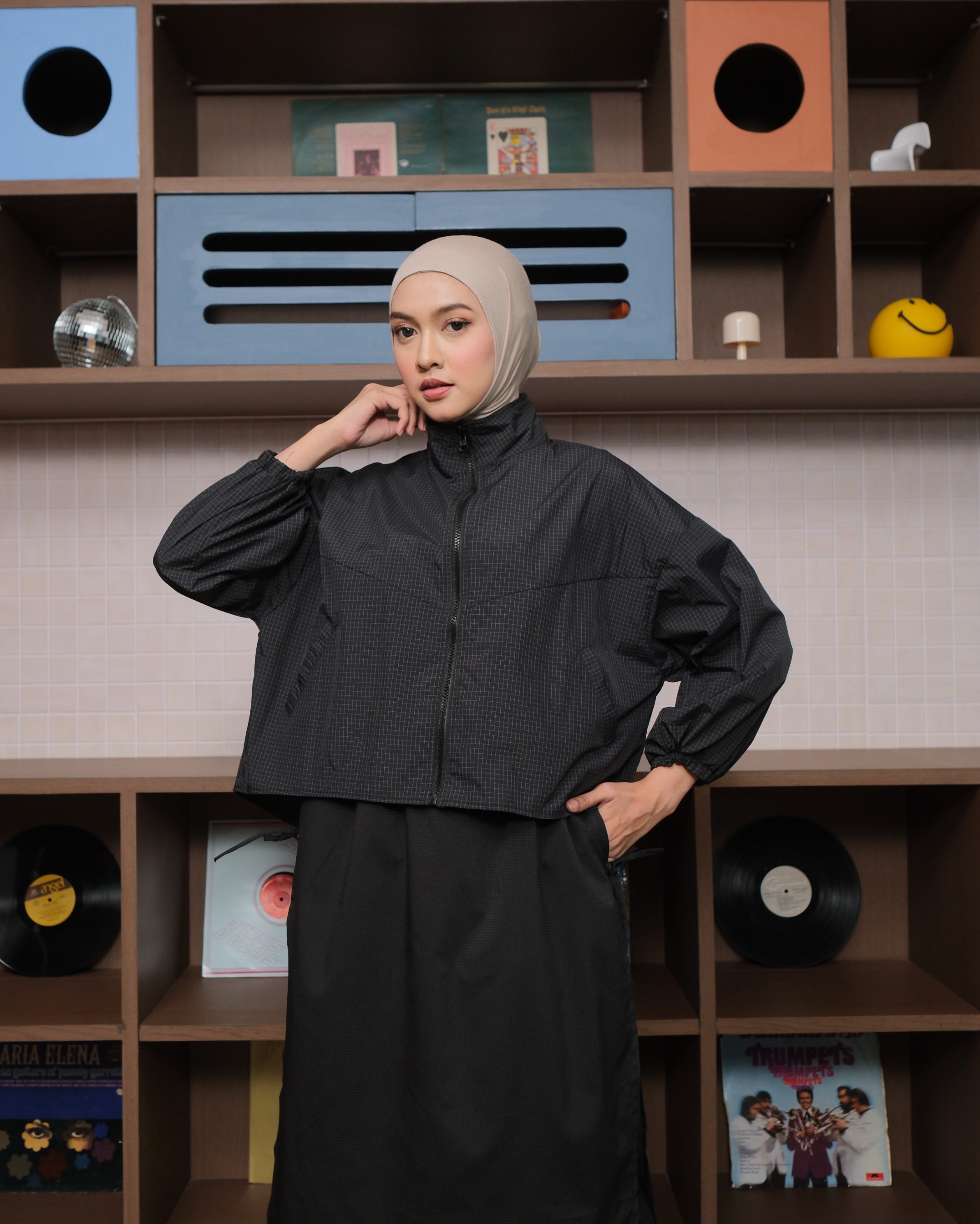 eleanorre Amora Crop Jaket II Jaket Wanita Parasut Premium