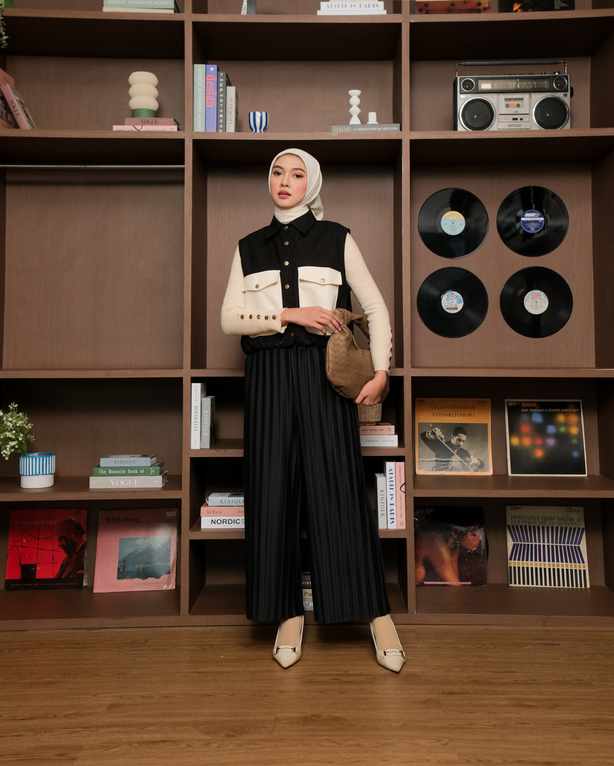 eleanorre Arunika Vest II Vest Wanita Premium