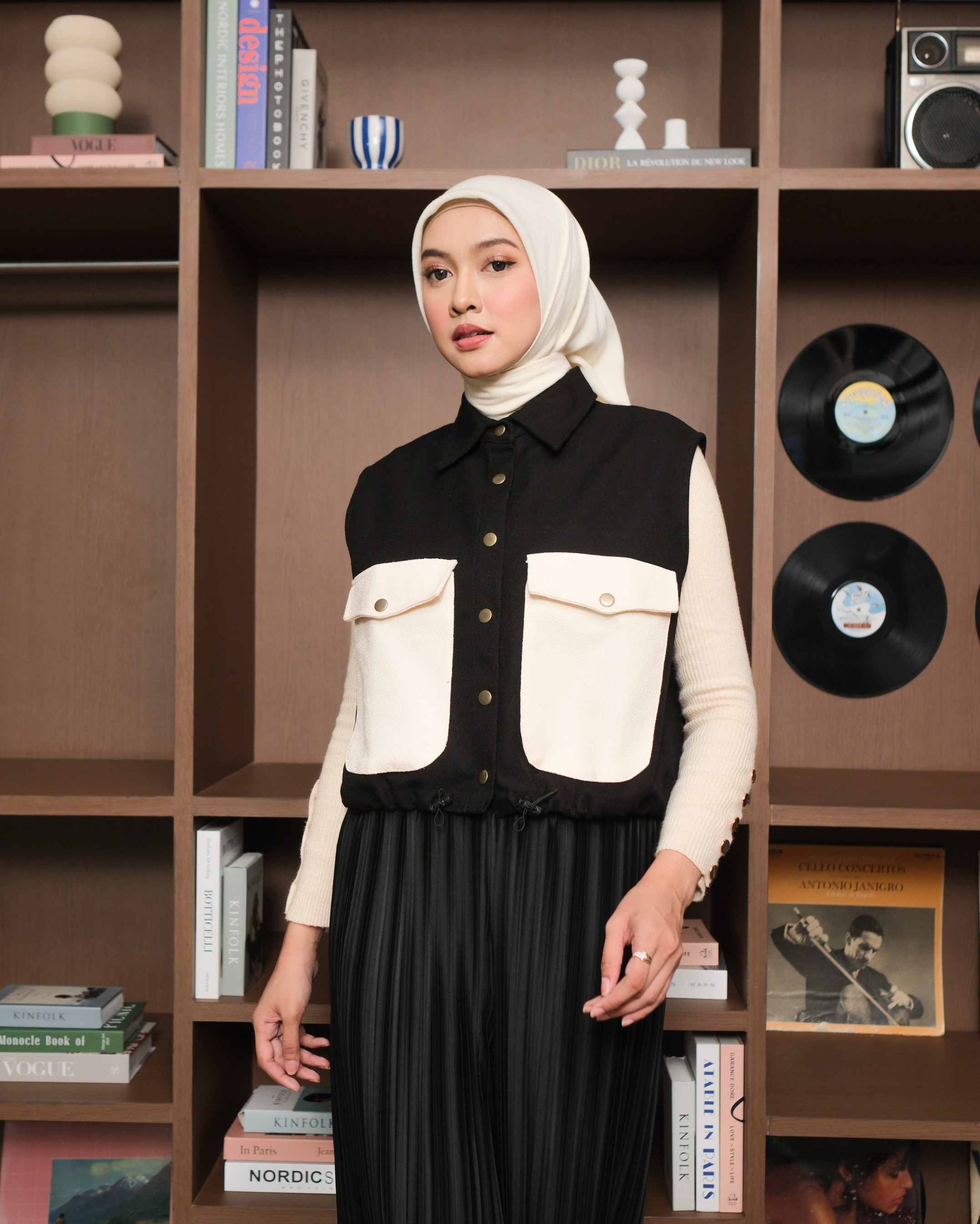 eleanorre Arunika Vest II Vest Wanita Premium