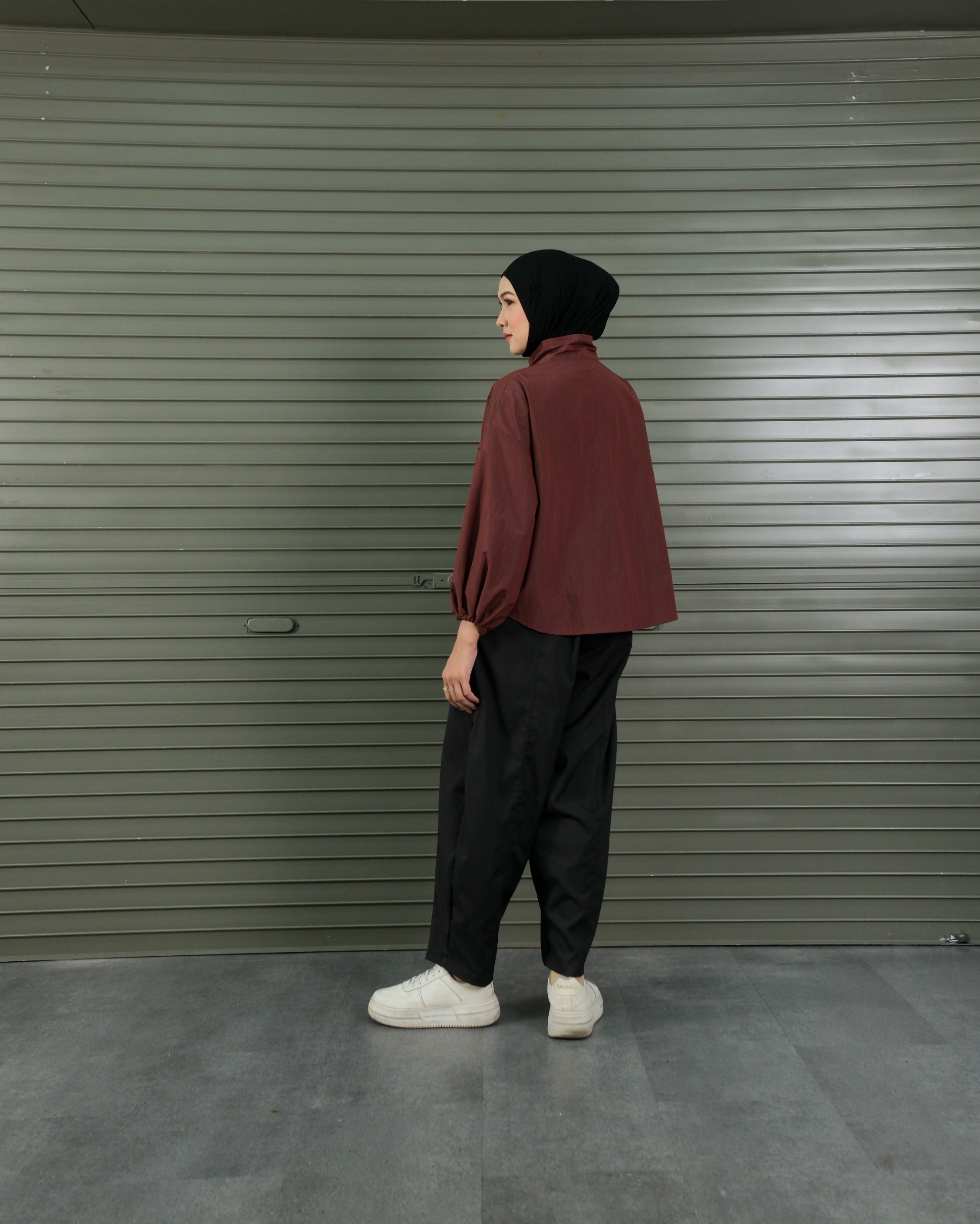 eleanorre Amora Crop Jaket II Jaket Wanita Parasut Premium