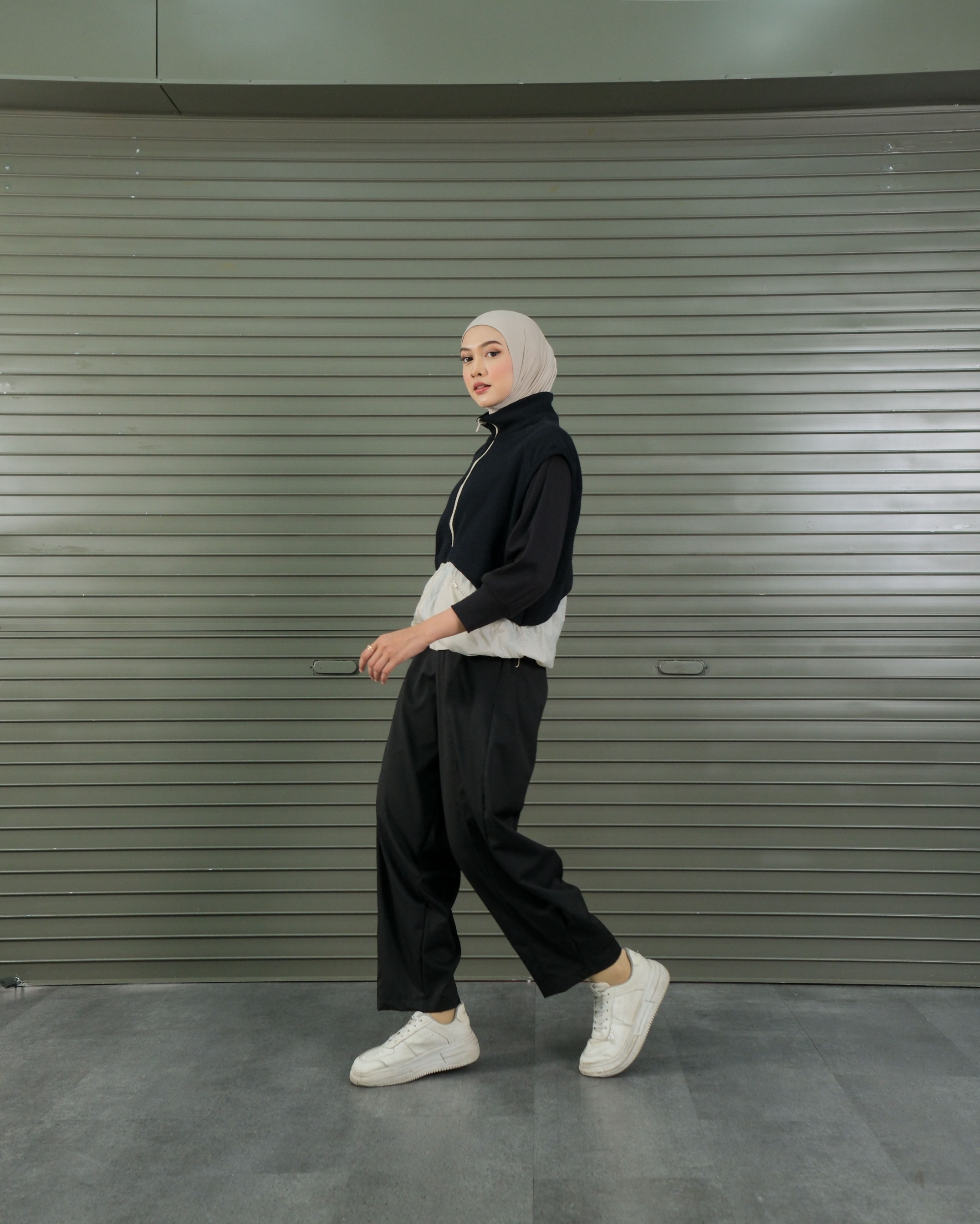 eleanorre Arabelle Knit Vest II Outer Vest Knit Wanita