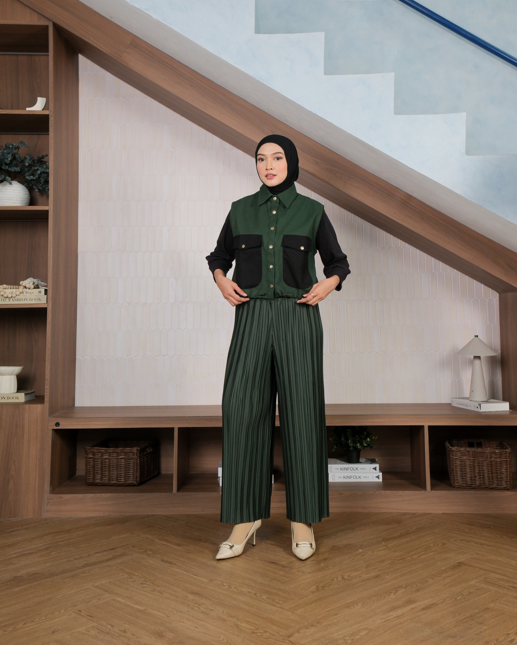 eleanorre Arunika Vest II Vest Wanita Premium