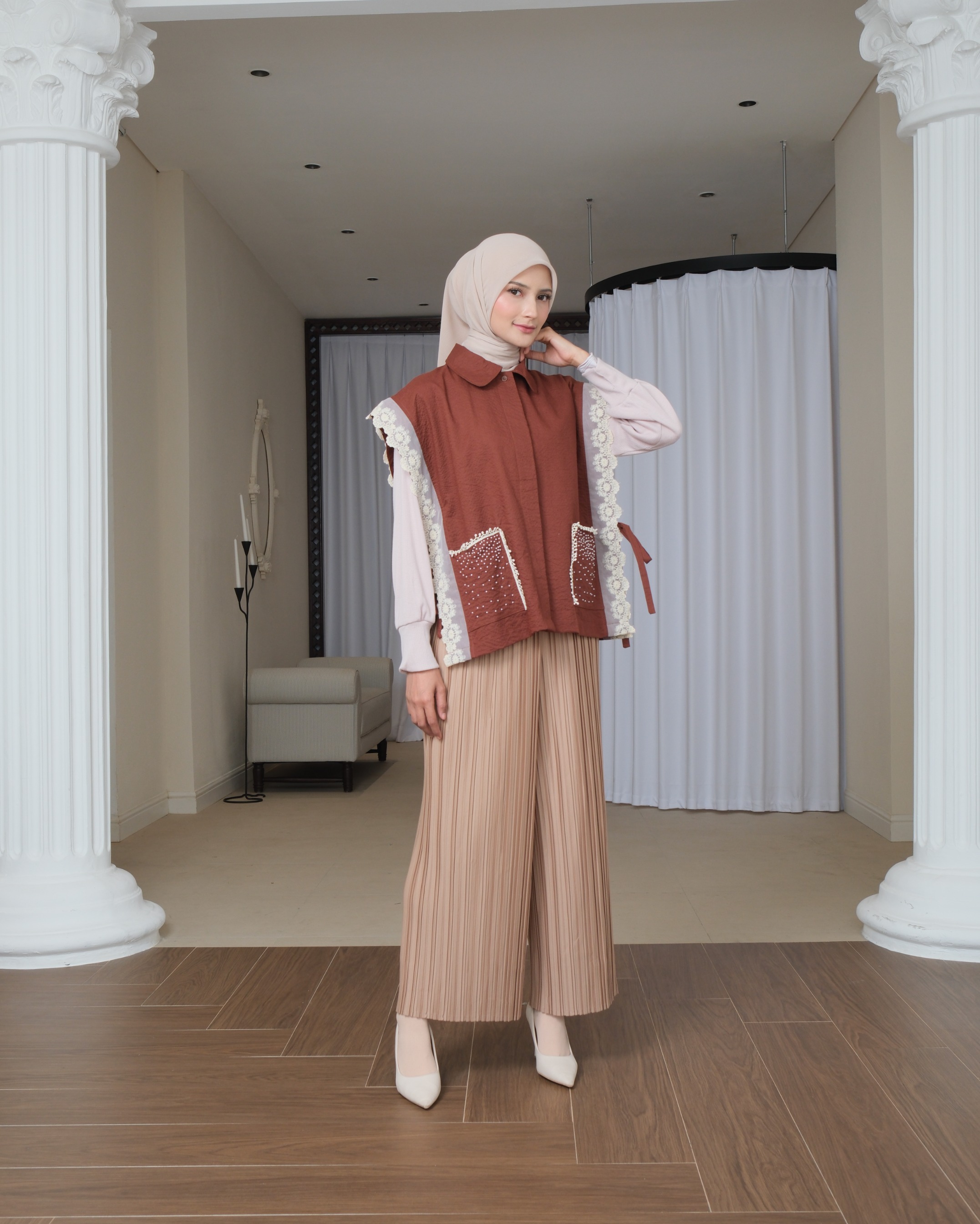 eleanorre Caroline Lace Vest Atasan Wanita