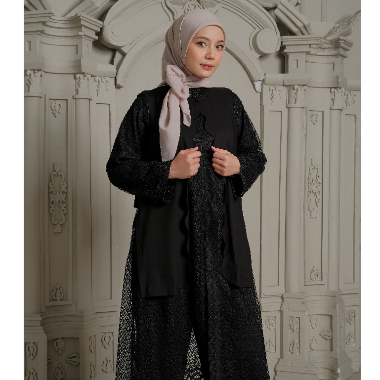 eleanorre Veloura Series Charlotte Black Oneset