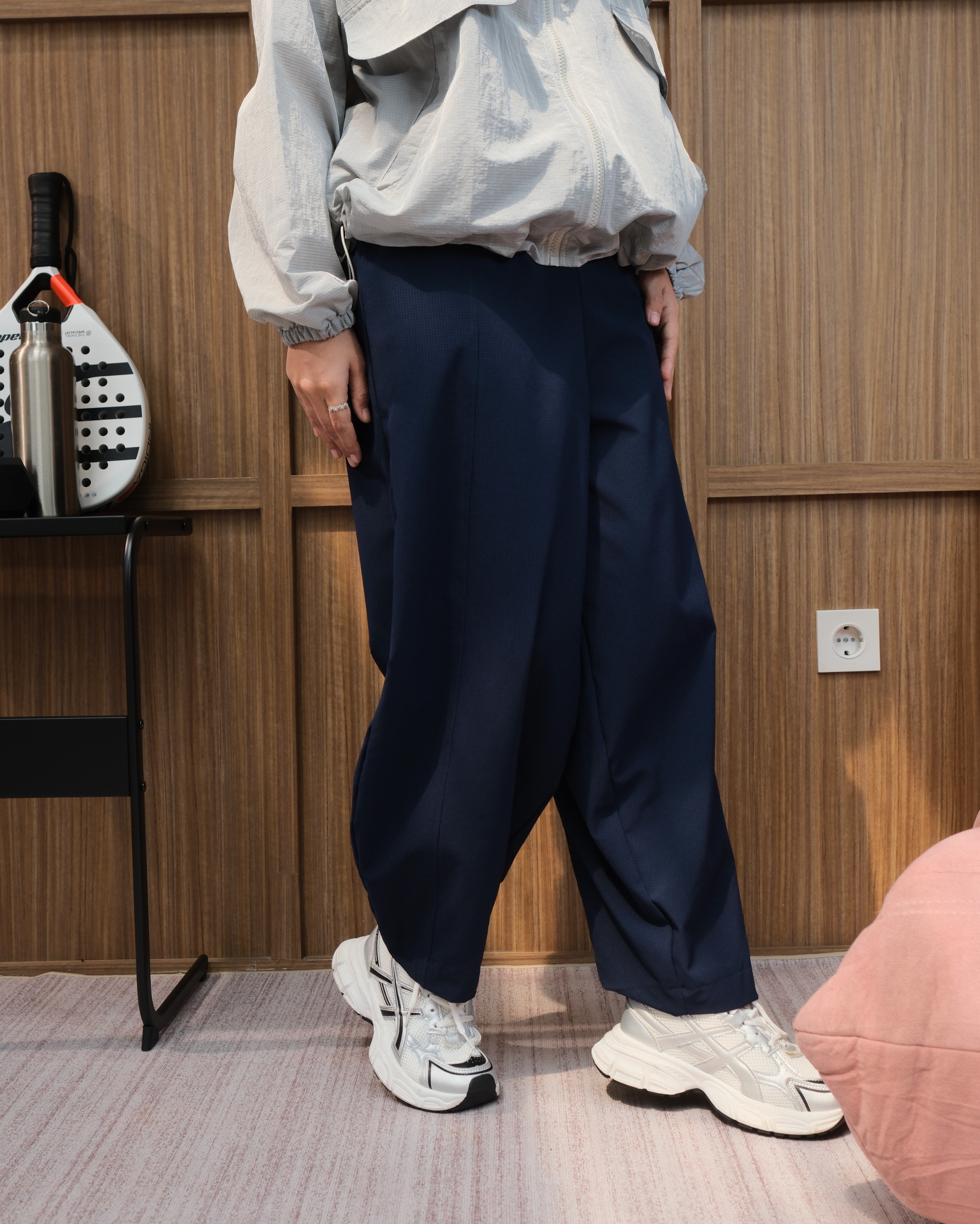 eleanorre Barrel Pants Bawahan Wanita