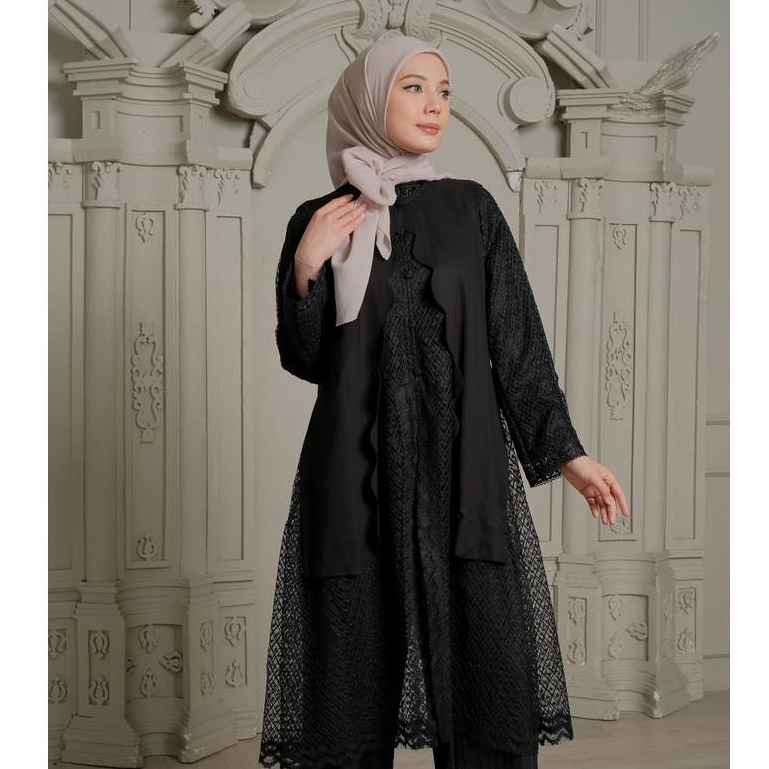 eleanorre Veloura Series Charlotte Black Oneset
