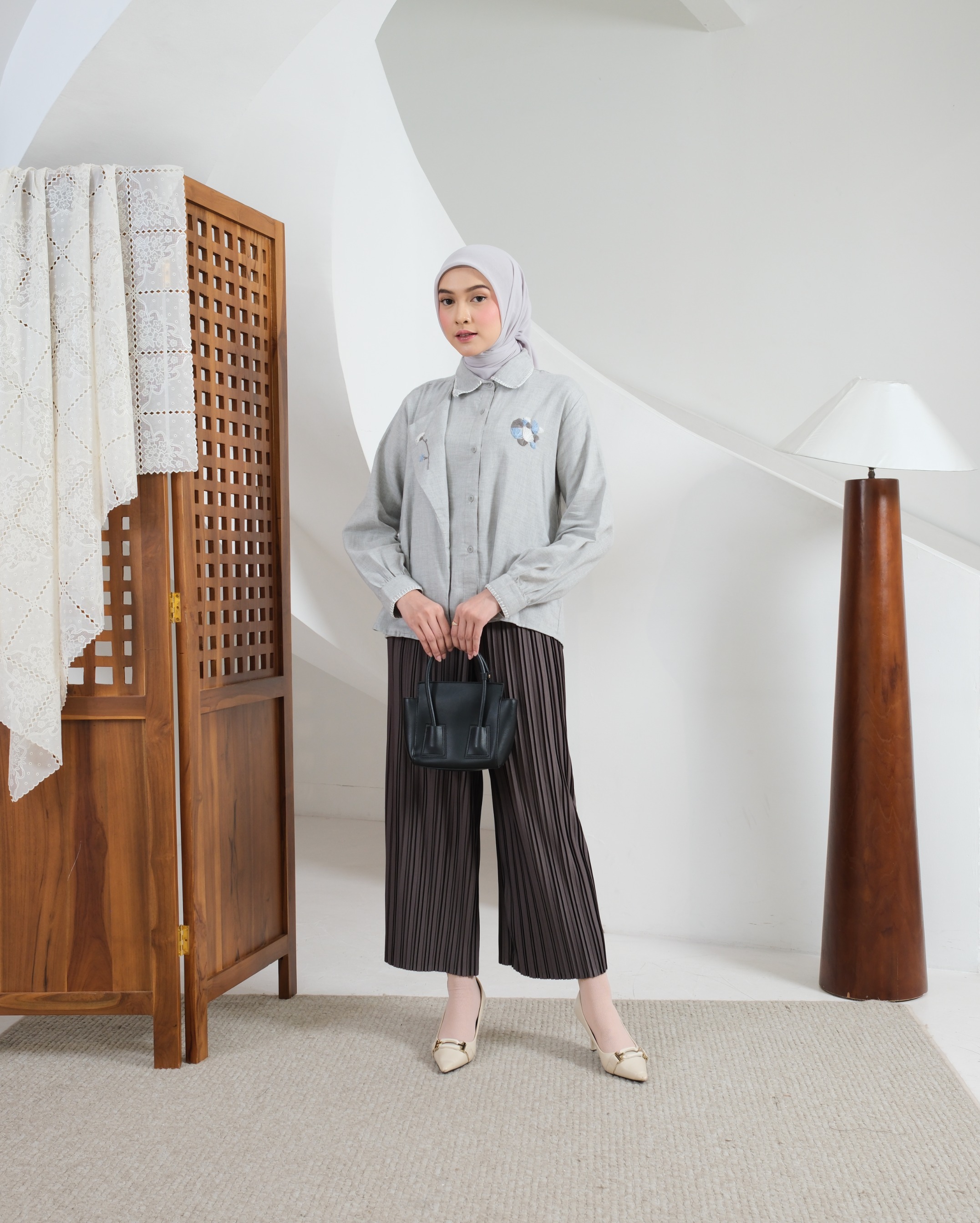 eleanorre Nara Top Embroidery Atasan Wanita