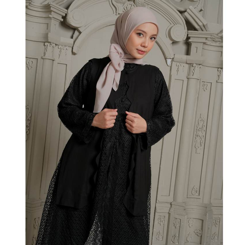 eleanorre Veloura Series Charlotte Black Oneset