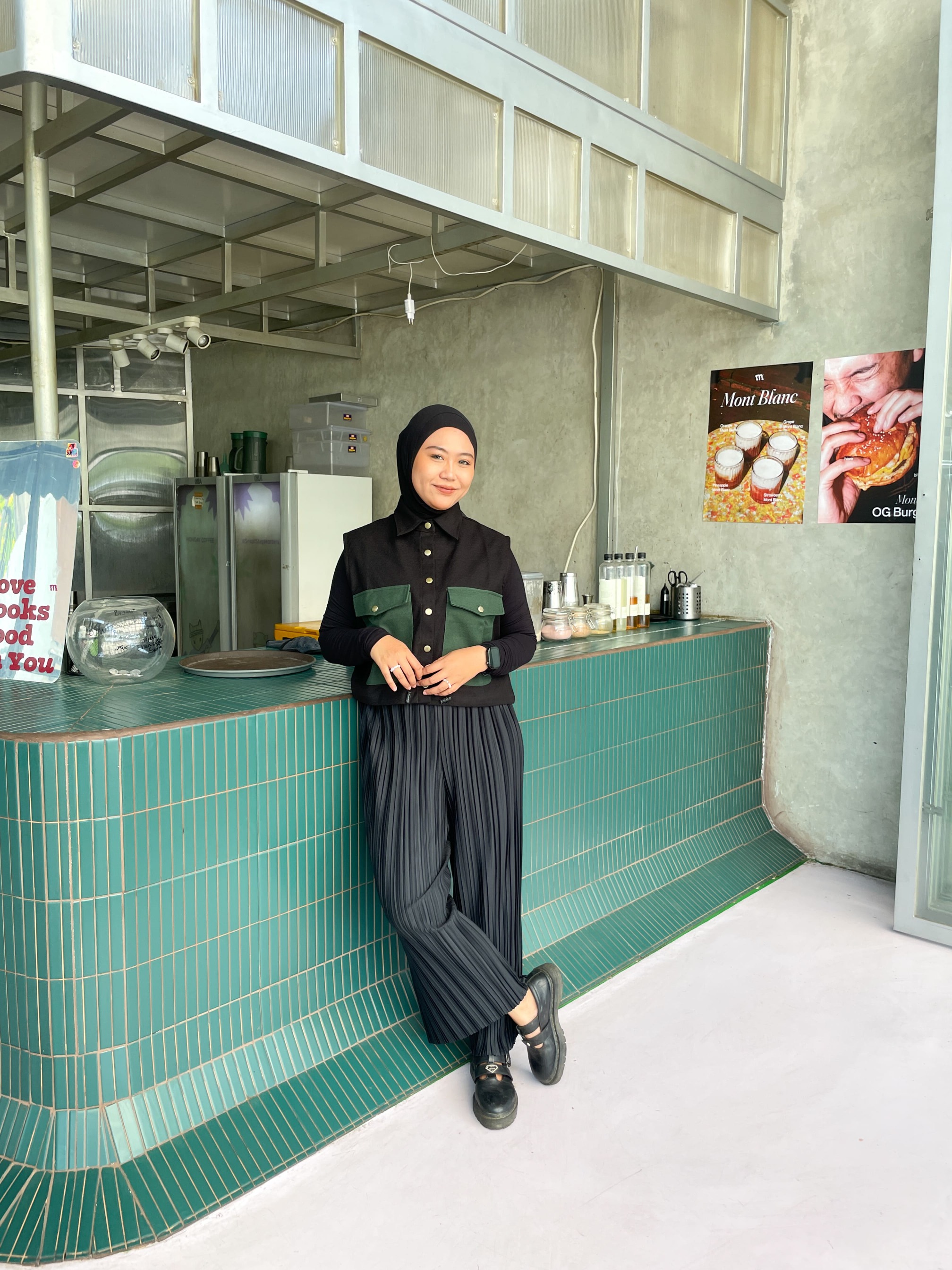 eleanorre Arunika Vest II Vest Wanita Premium