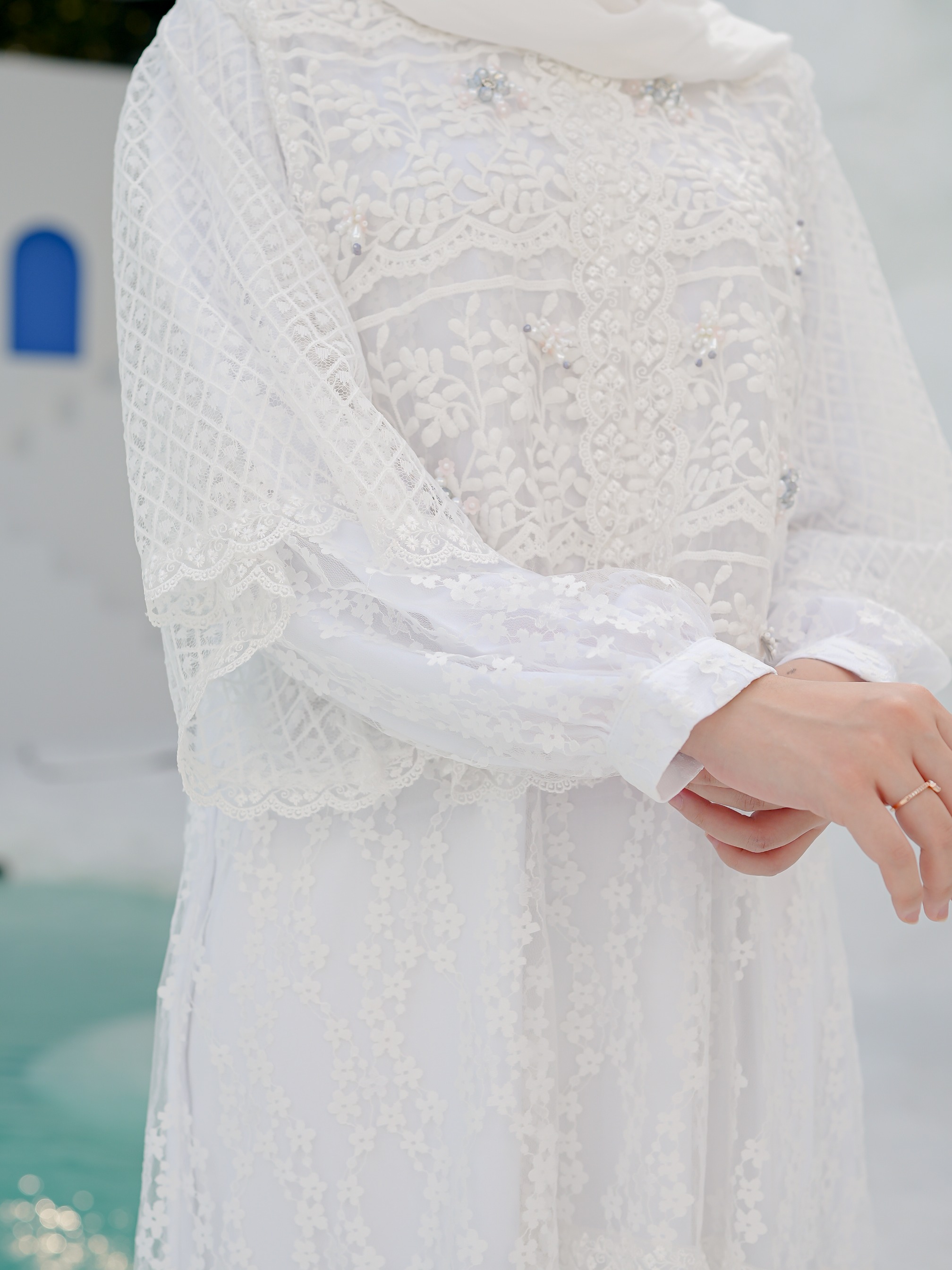 eleanorre Vivian Tunic White Wanita