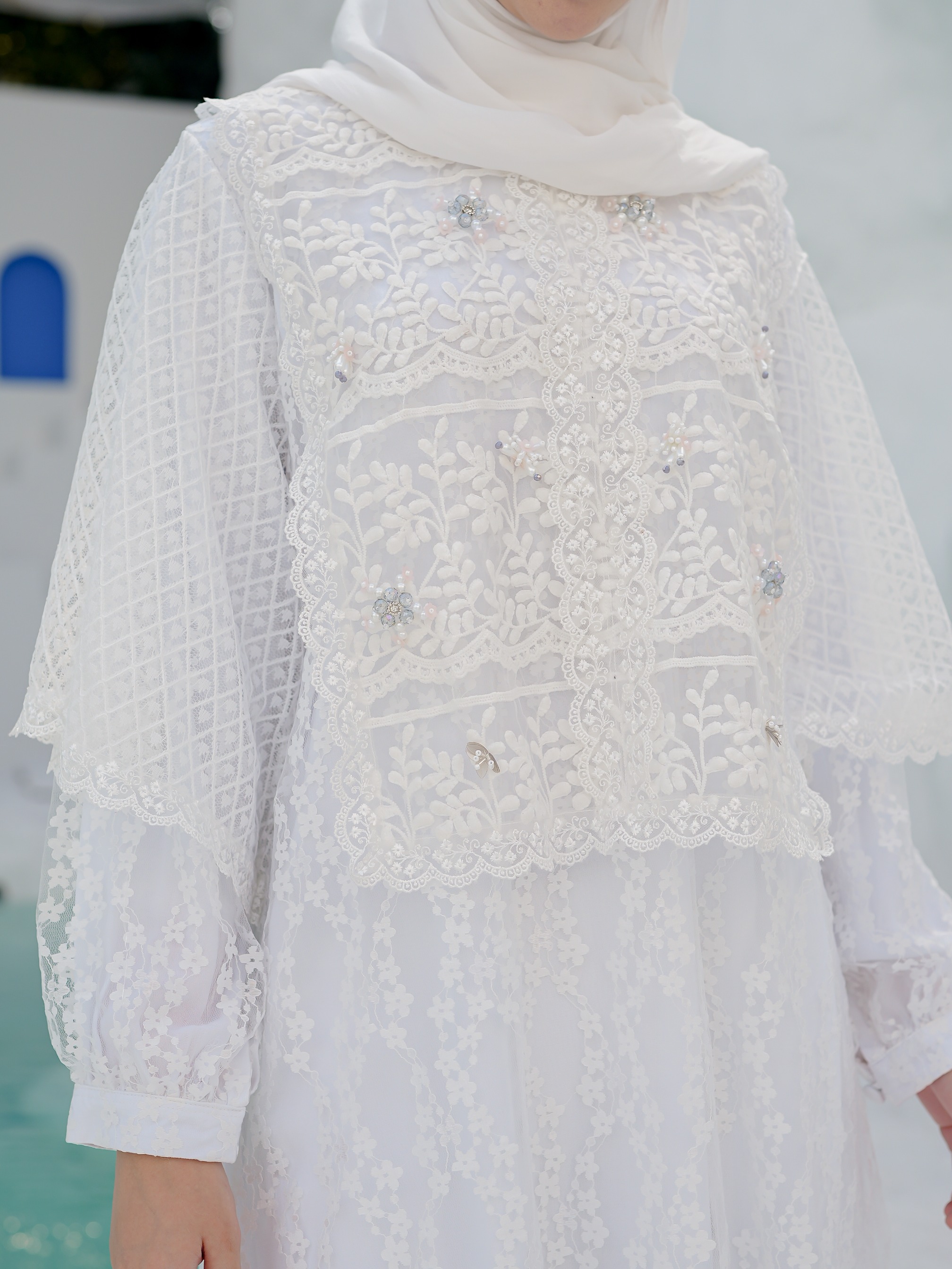 eleanorre Vivian Tunic White Wanita