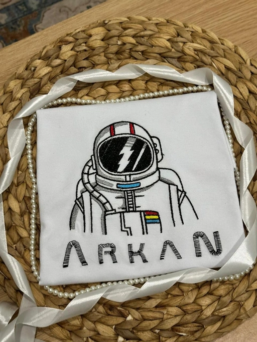 Image of Kaos Anak Custom Bordir Nama Astronot