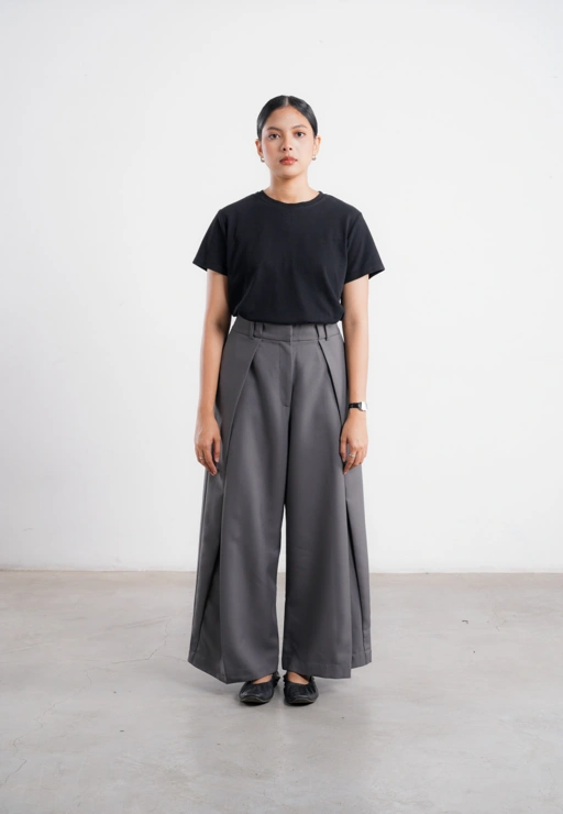 Kala Pleated Pants