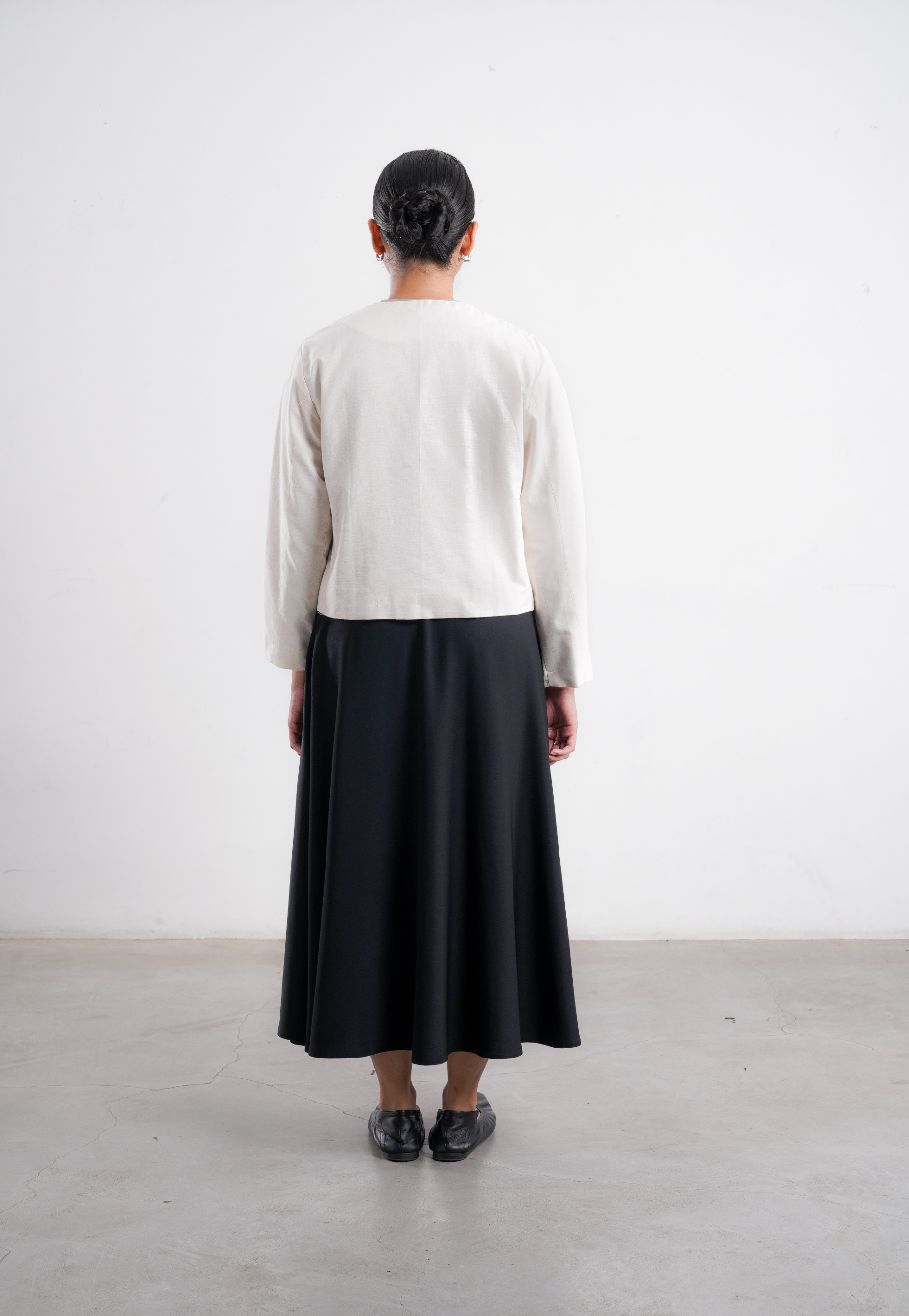 Senandika Linen Jacket