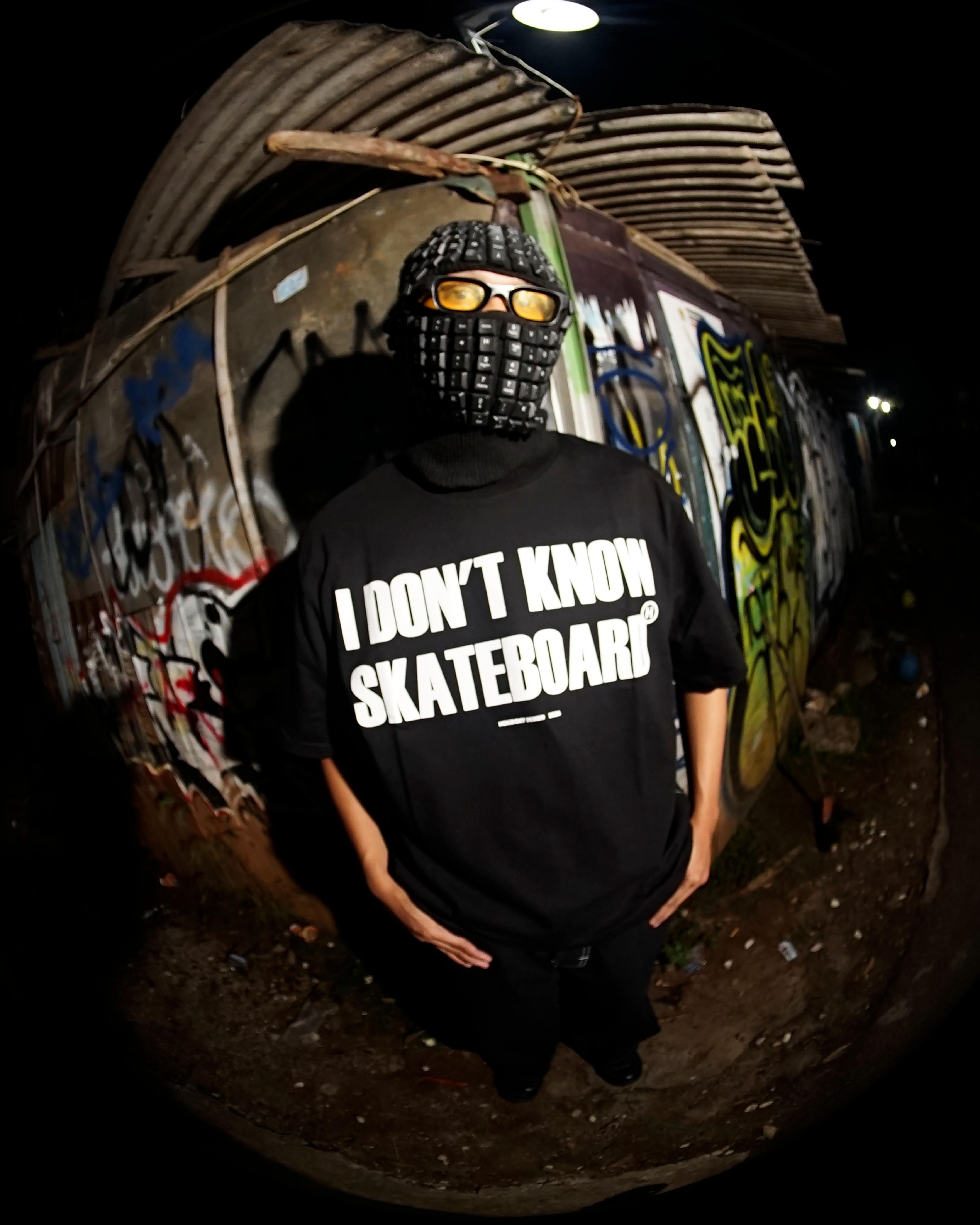 HOKIDOKY SKATE T-SHIRT BLACK