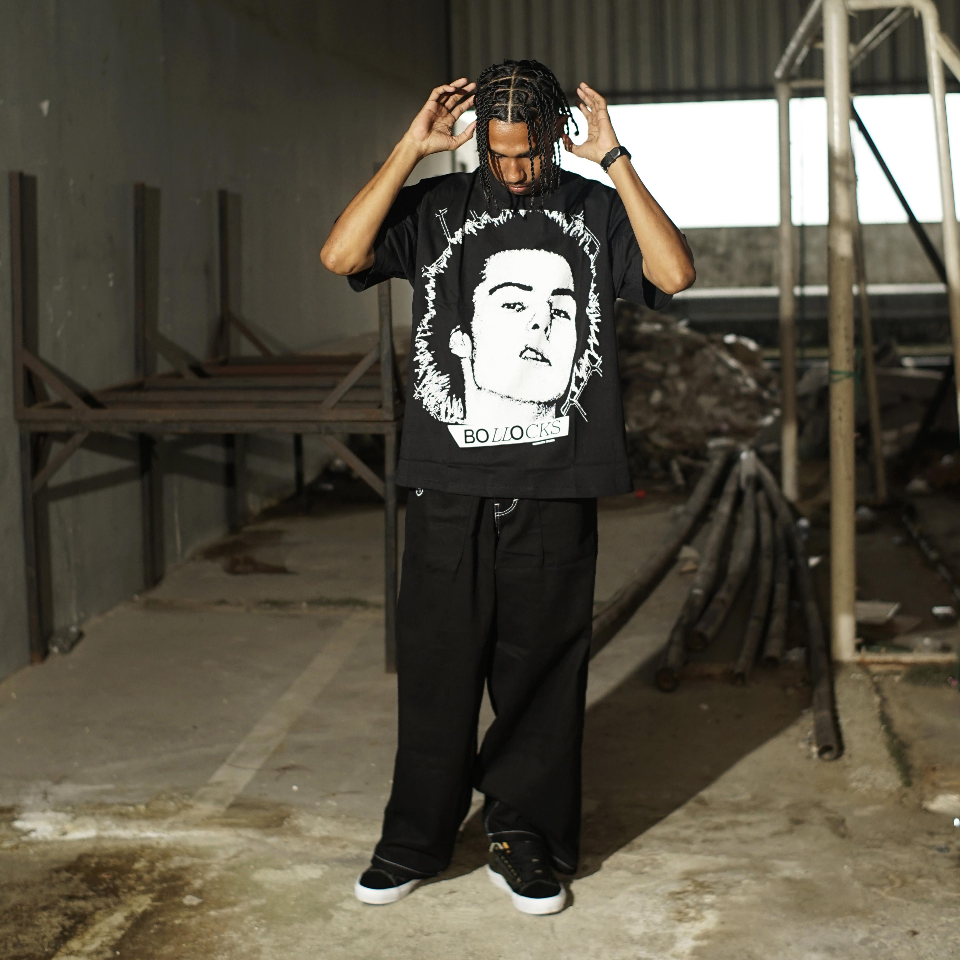 HOKIDOKY BOLLOCS T-SHIRT BLACK
