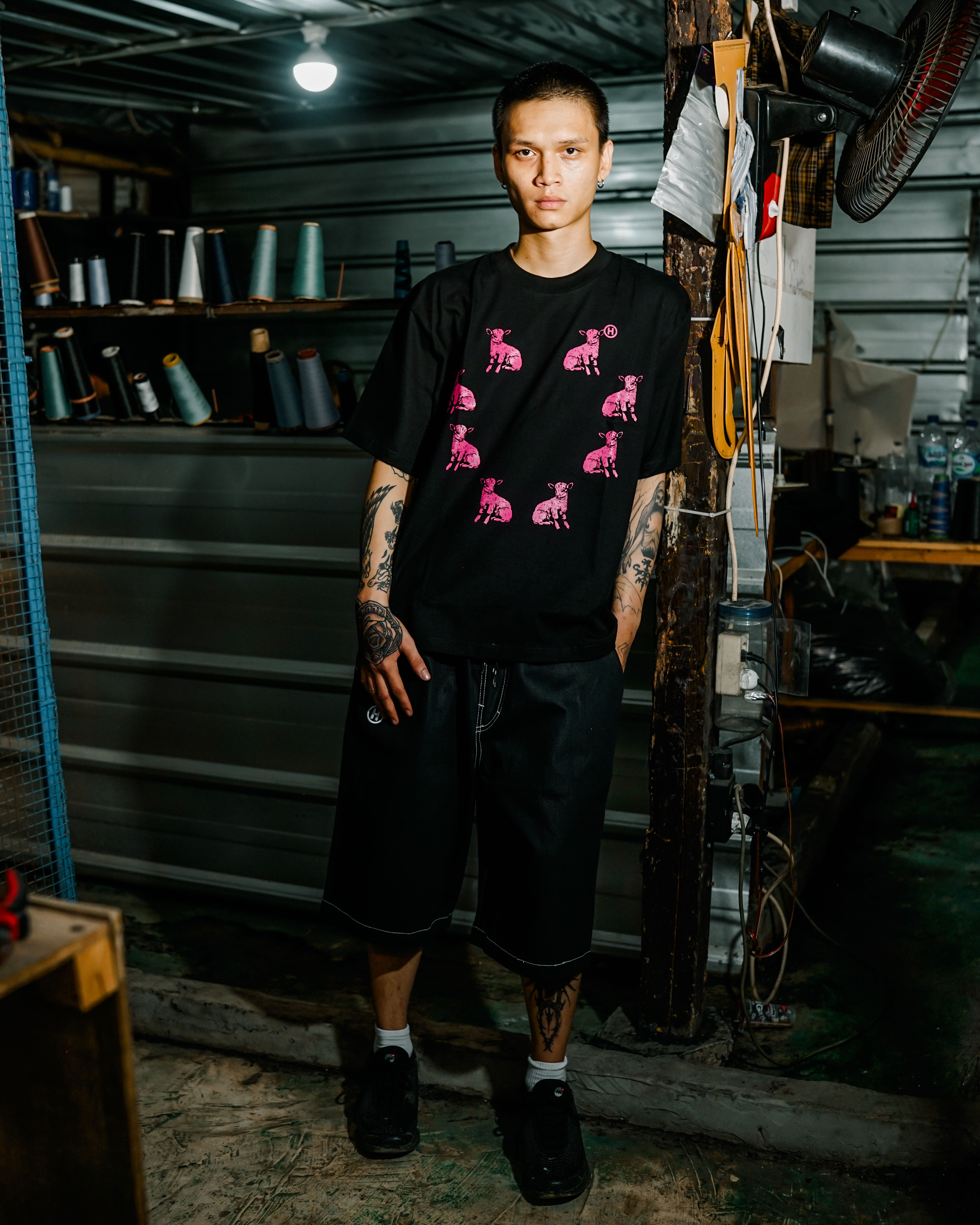 HOKIDOKY GOAT T-SHIRT BLACK