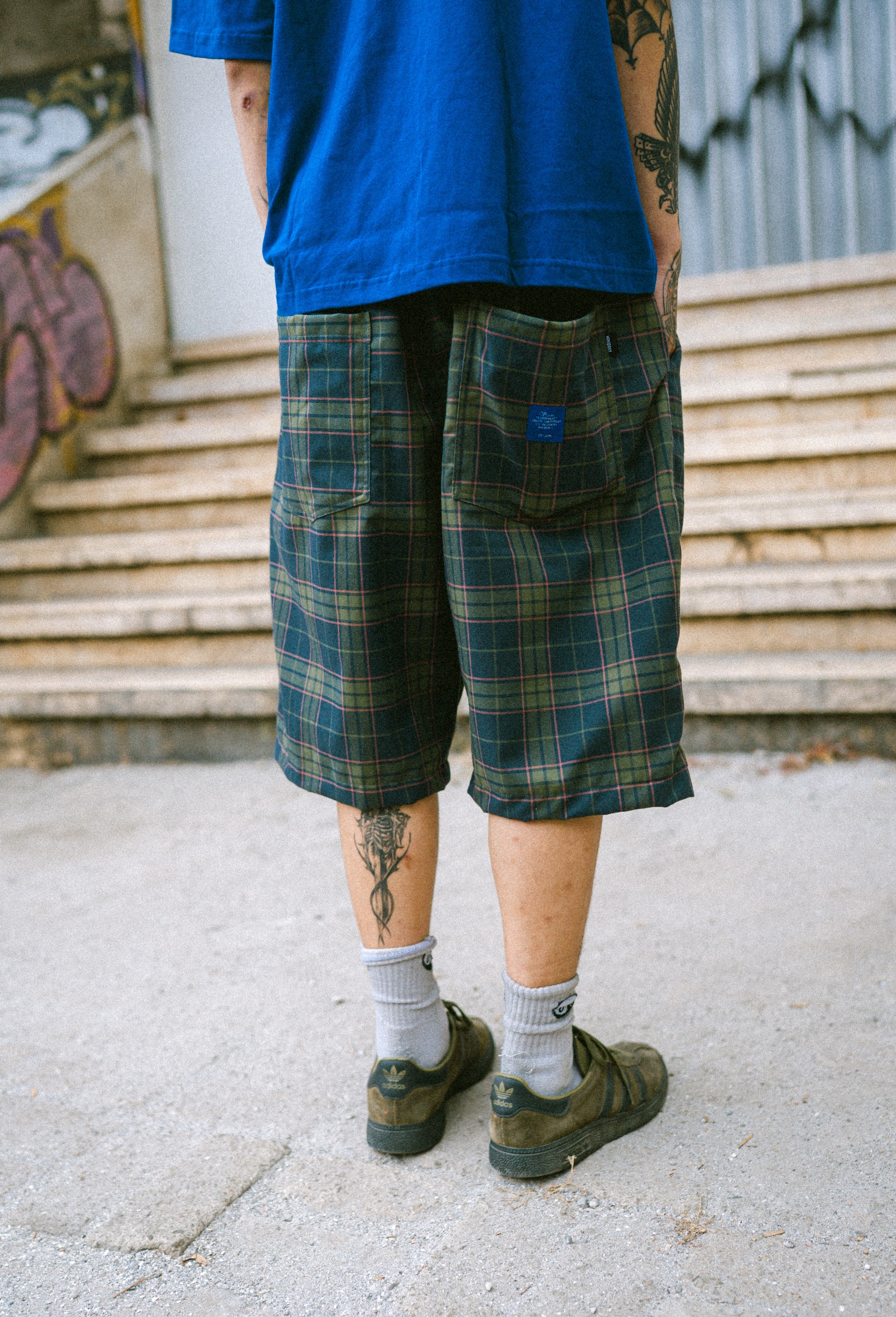 HOKIDOKY JORTS PANTS PLAIDSHORT BROWN