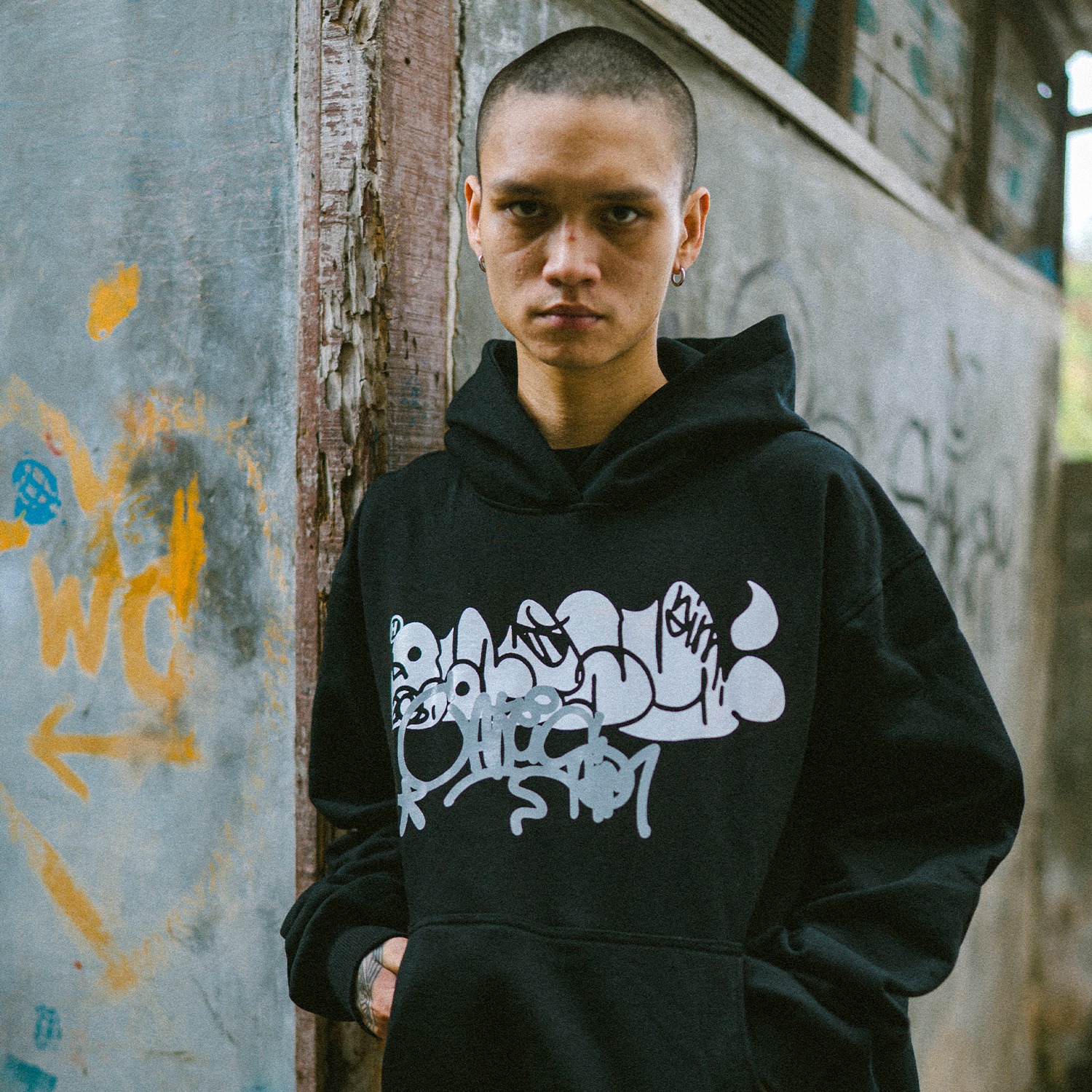 HOKIDOKY X RAPSY X CAKES BOXY PULLOVER HOODIE BLACK