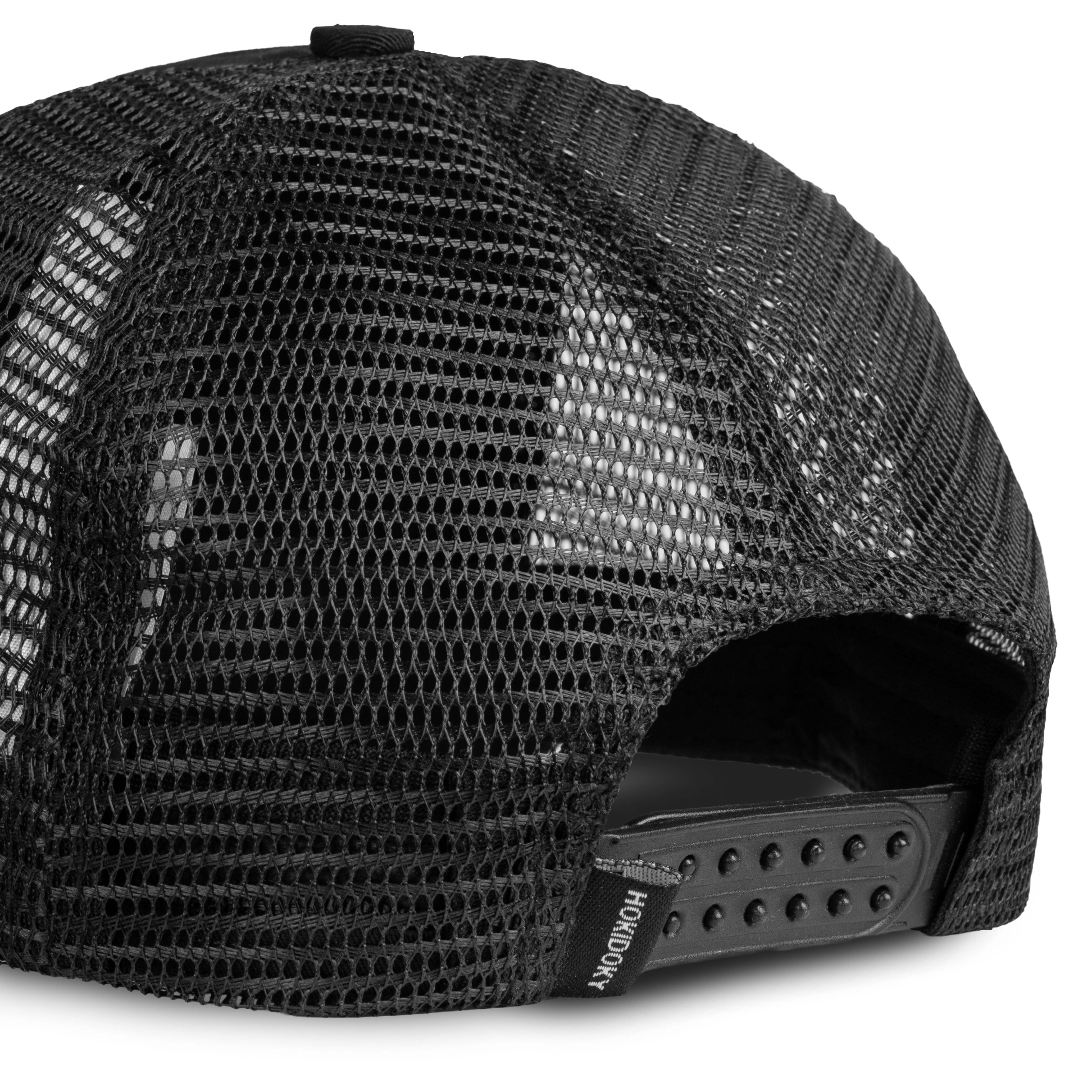 HOKIDOKY SCROLLING TRUCKER HAT BLACK