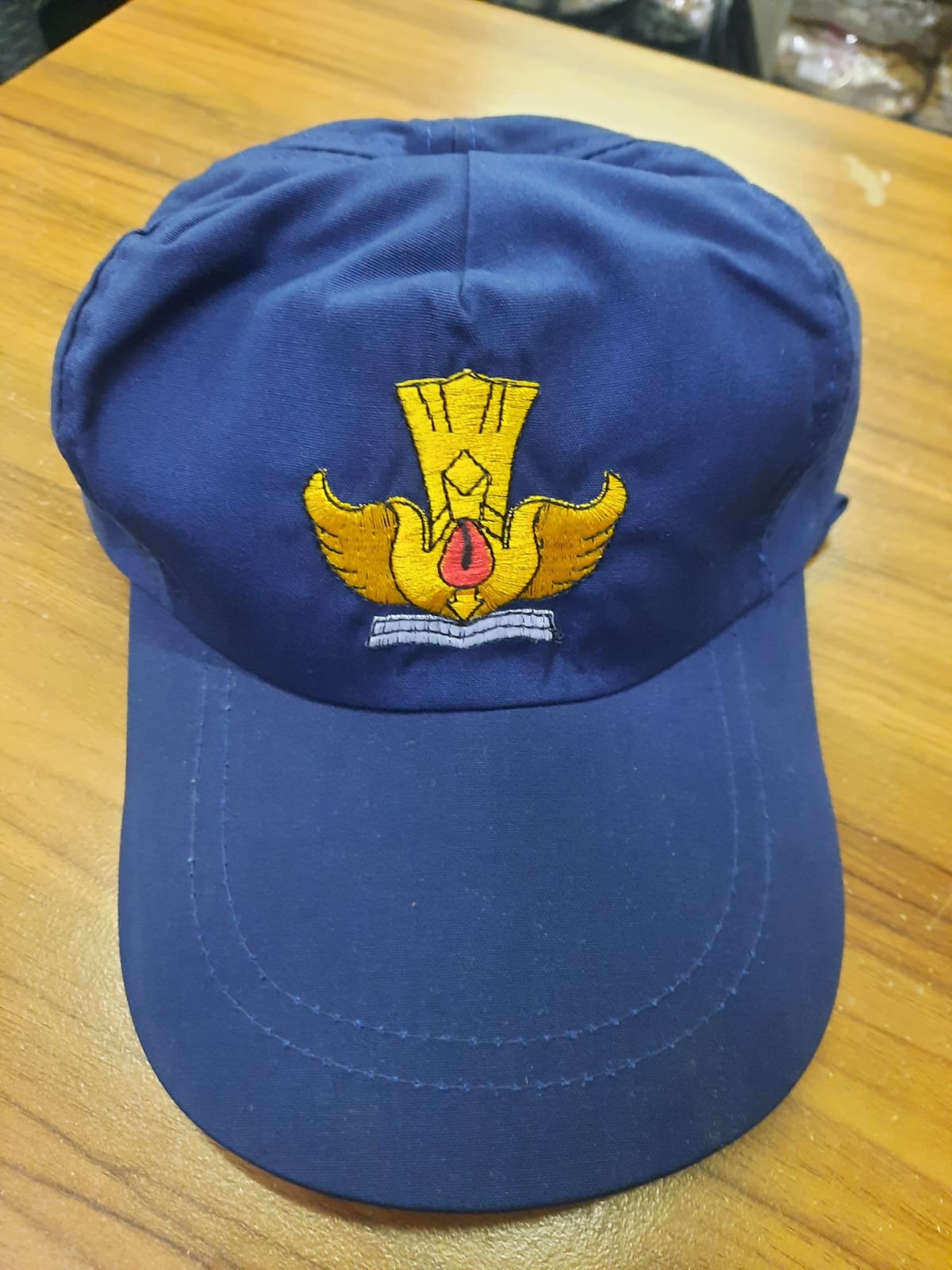 Riska Seragam Topi Sekolah Famatex SD SMP SMA