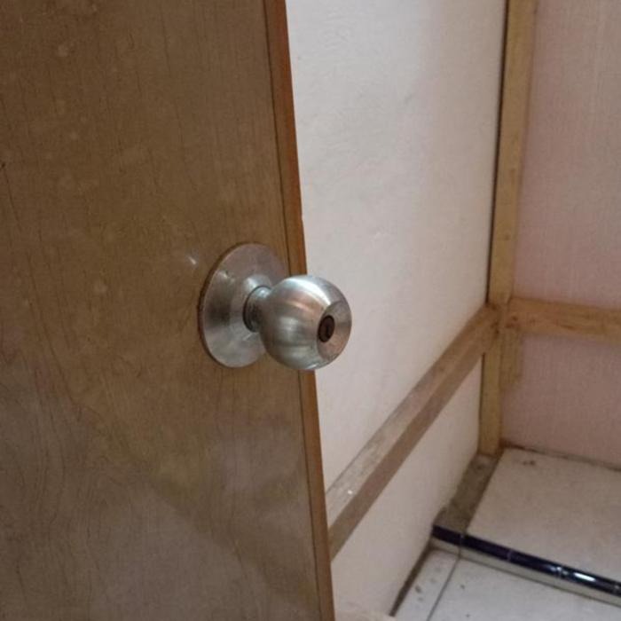 Kunci Bulat Stainless Alumunium Kamar Mandi