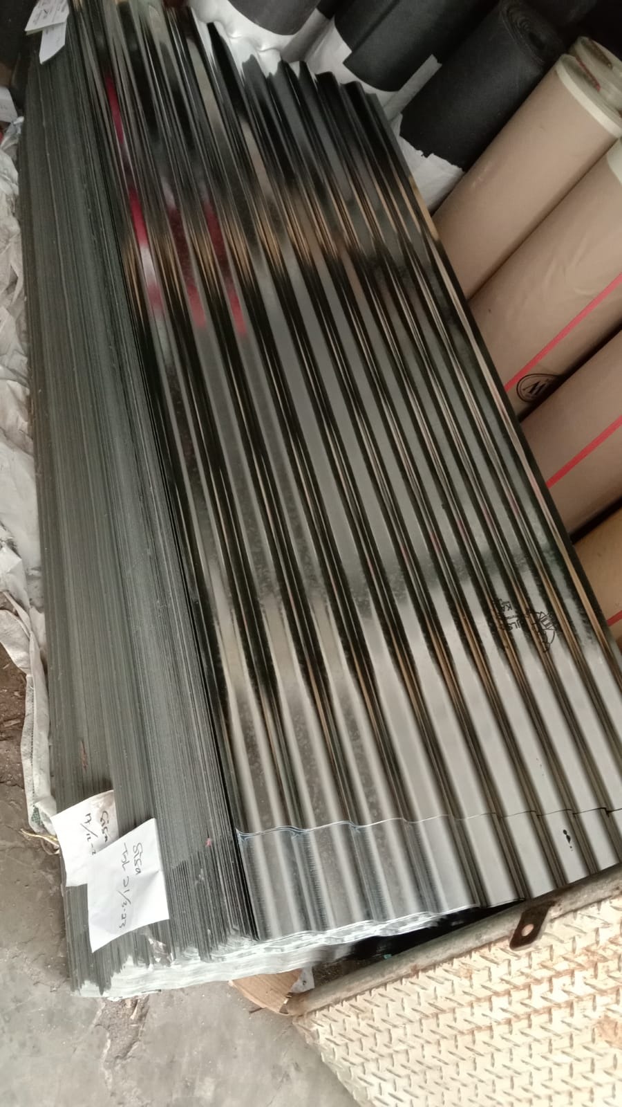 Seng Gelombang 0,20 mm x 80 cm x 180 cm