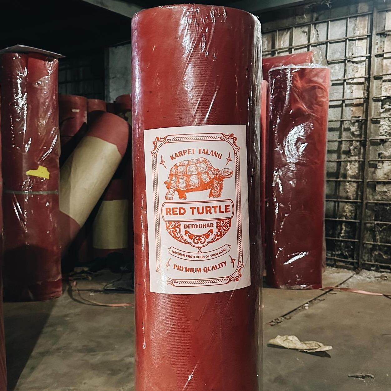 Karpet Talang Air Merah Hitam 55 cm / 90 cm / 110 cm Rollan 50 Meter
