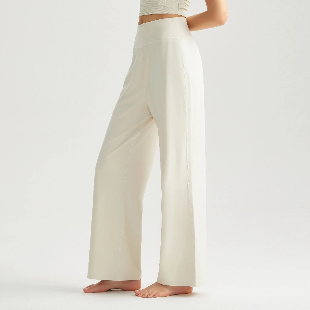 LAFIOLA - CARMEN SPORTS PANTS CULOTTES Celana Olahraga Yoga Gym Workout Pilates