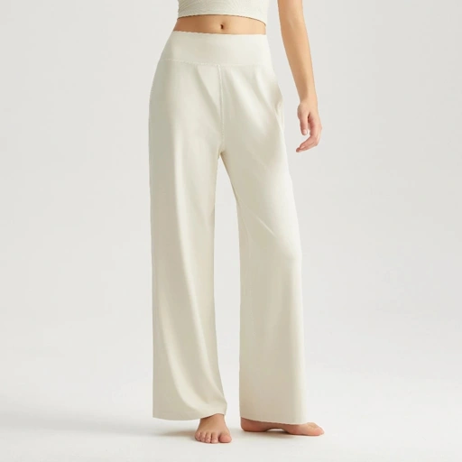 Image of LAFIOLA - CARMEN SPORTS PANTS CULOTTES Celana Olahraga Yoga Gym Workout Pilates