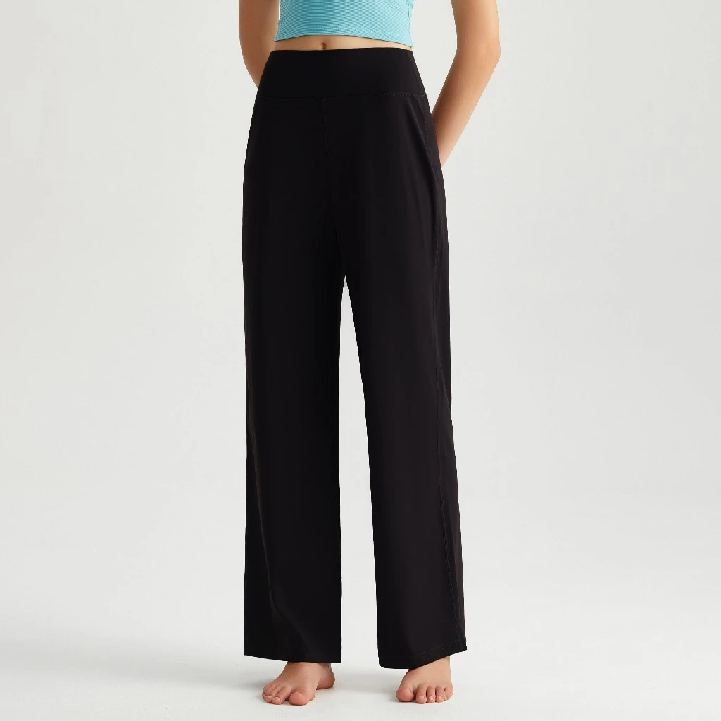 LAFIOLA - CARMEN SPORTS PANTS CULOTTES Celana Olahraga Yoga Gym Workout Pilates