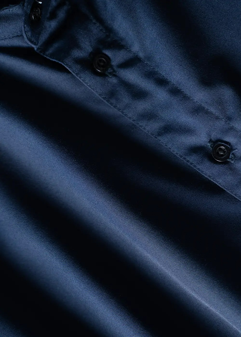 Kemeja Kamil White dan Navy