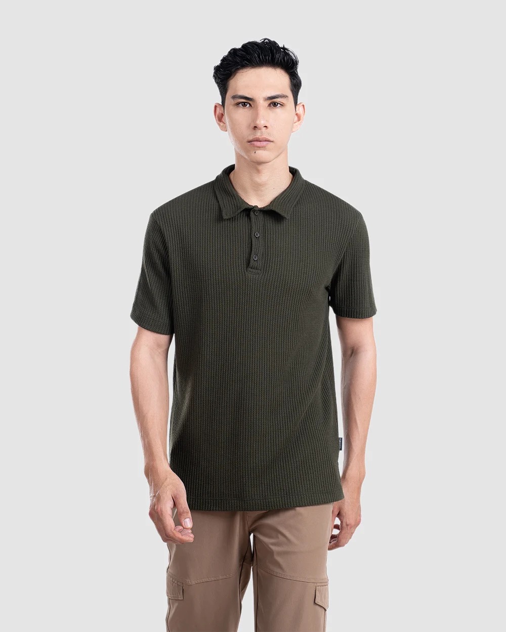 Hayyan Kaos Polo Black dan Olive
