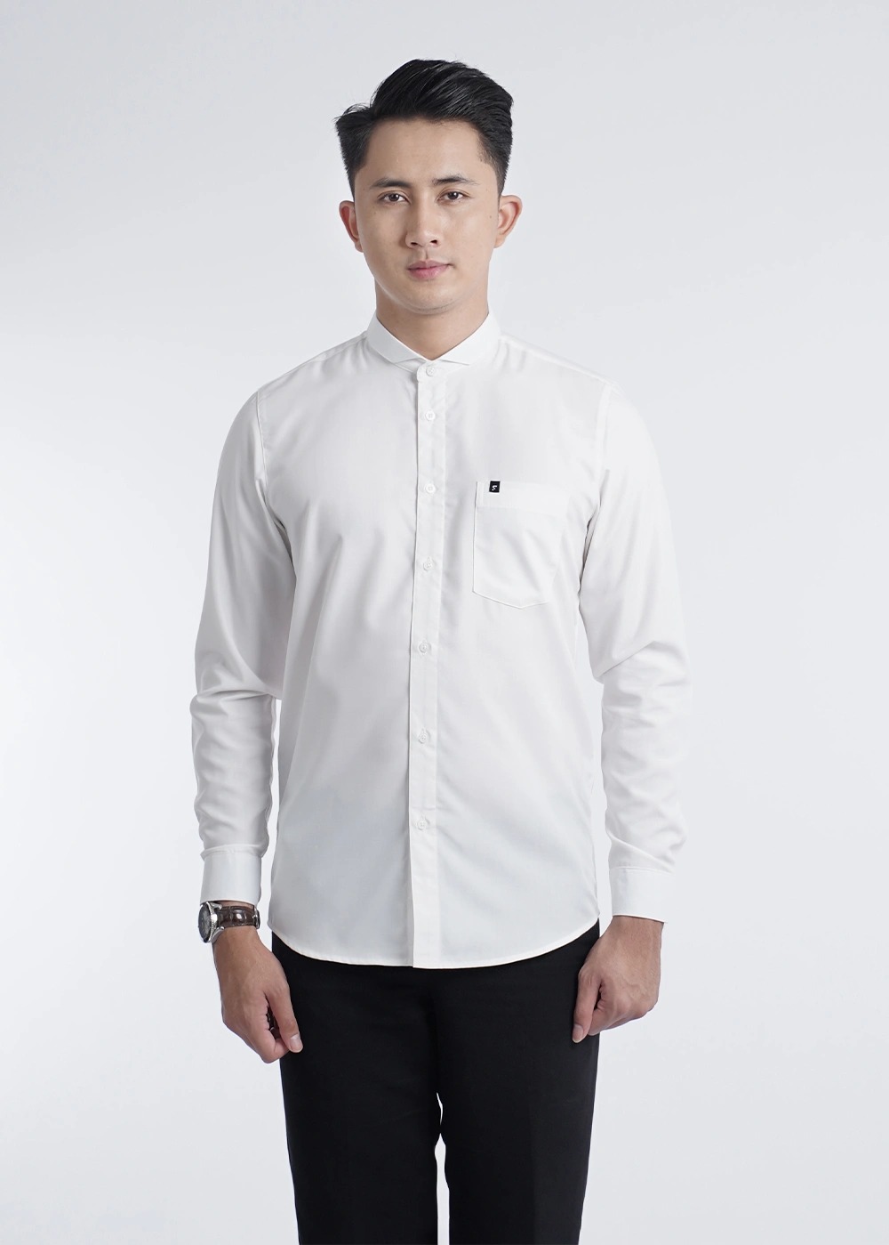 Kemeja Kamil White dan Navy