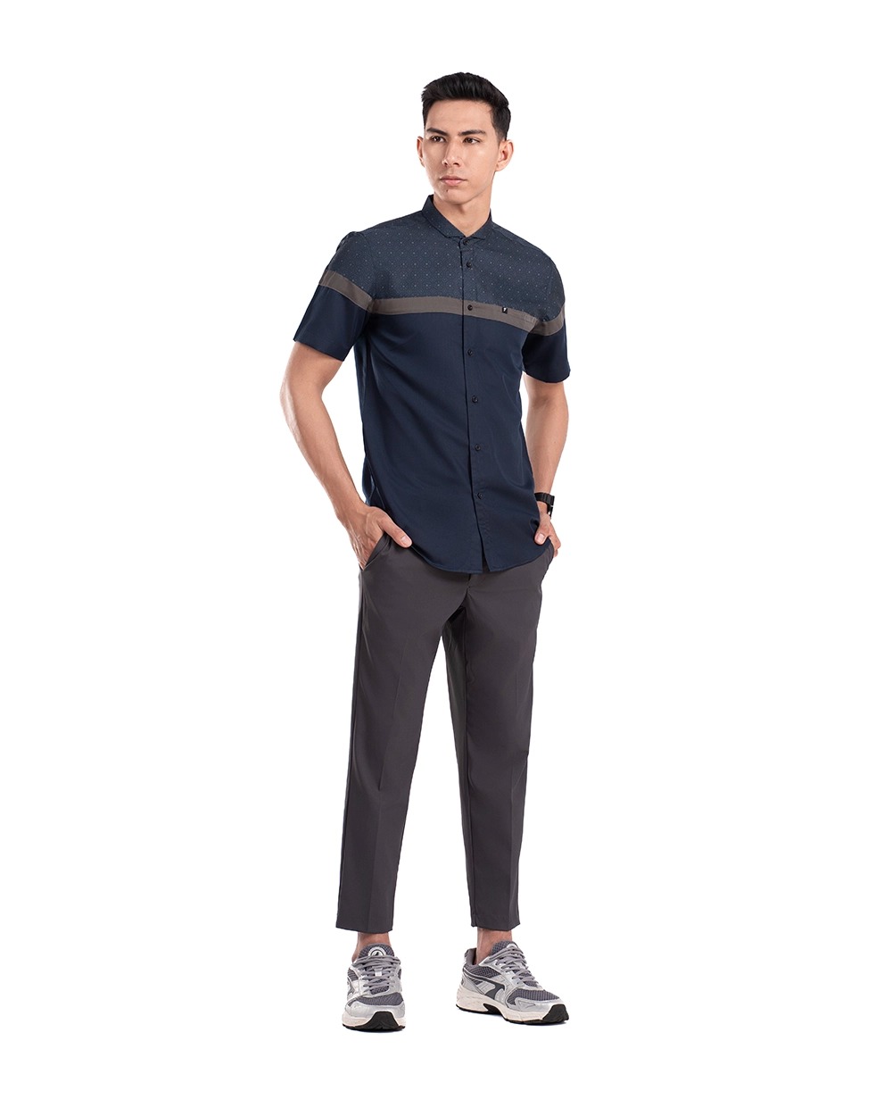 Baju Koko Pria Modern Aqta Lengan Panjang dan Pendek Navy