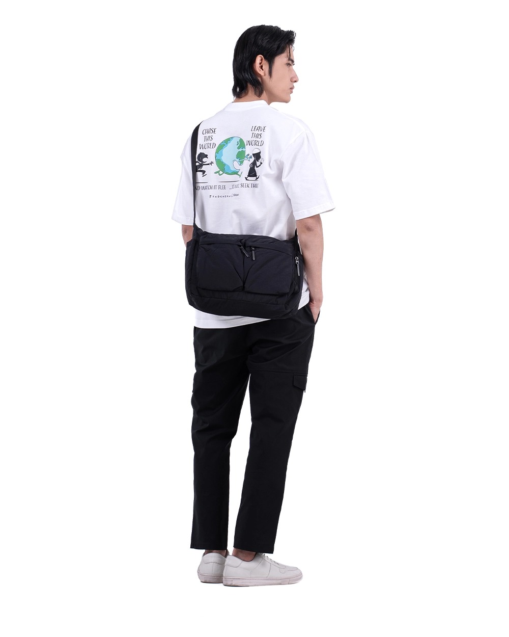 MS Chasing Dunya T-Shirt Oversized White Bluish