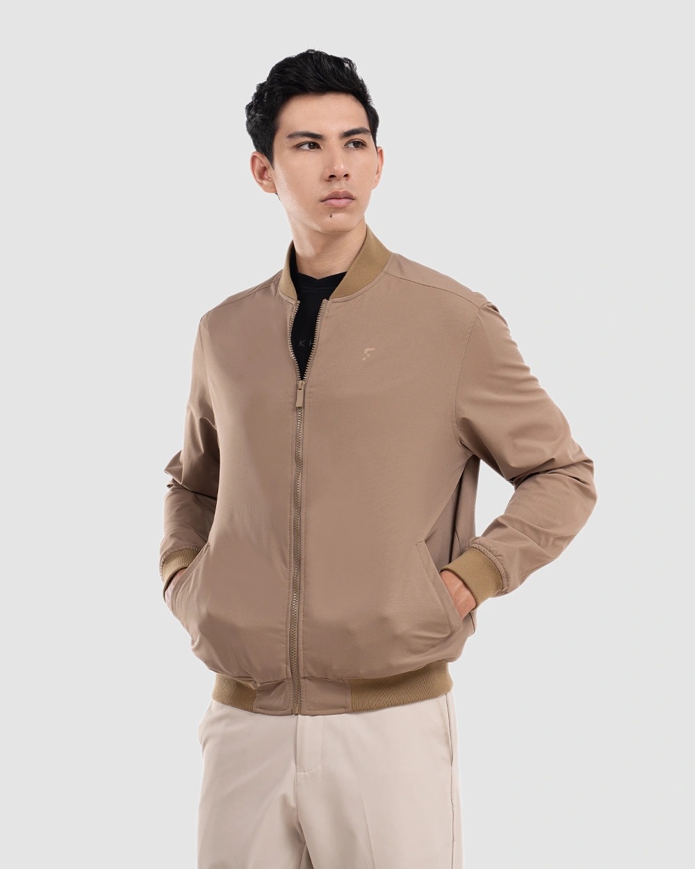 Nadeem 2.0 Stretch Bomber Jacket Golden Brown dan Navy
