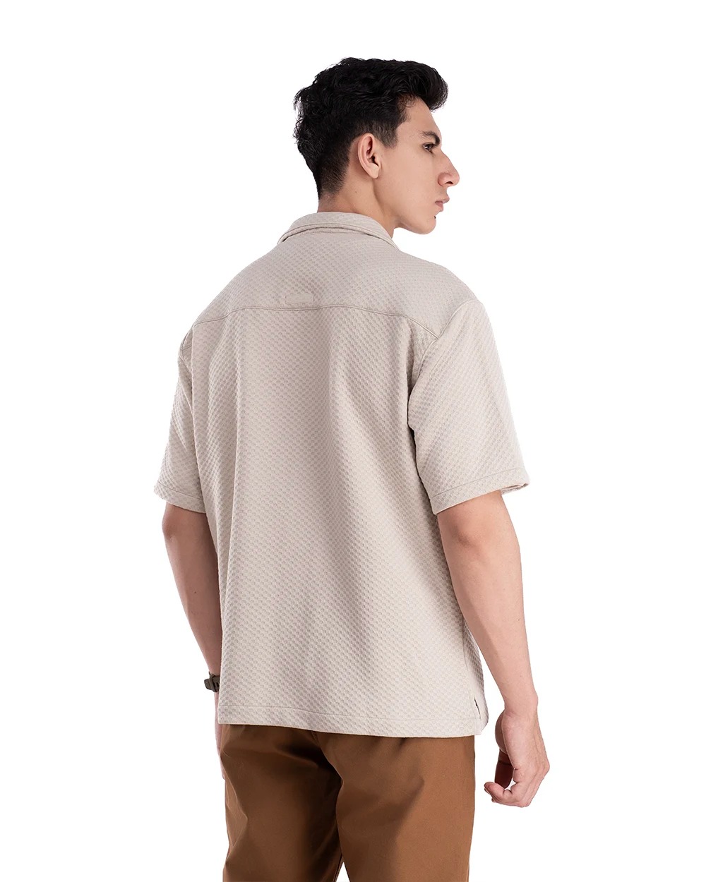 Rexi Relaxed Shirt Cream, Black, dan Khaki