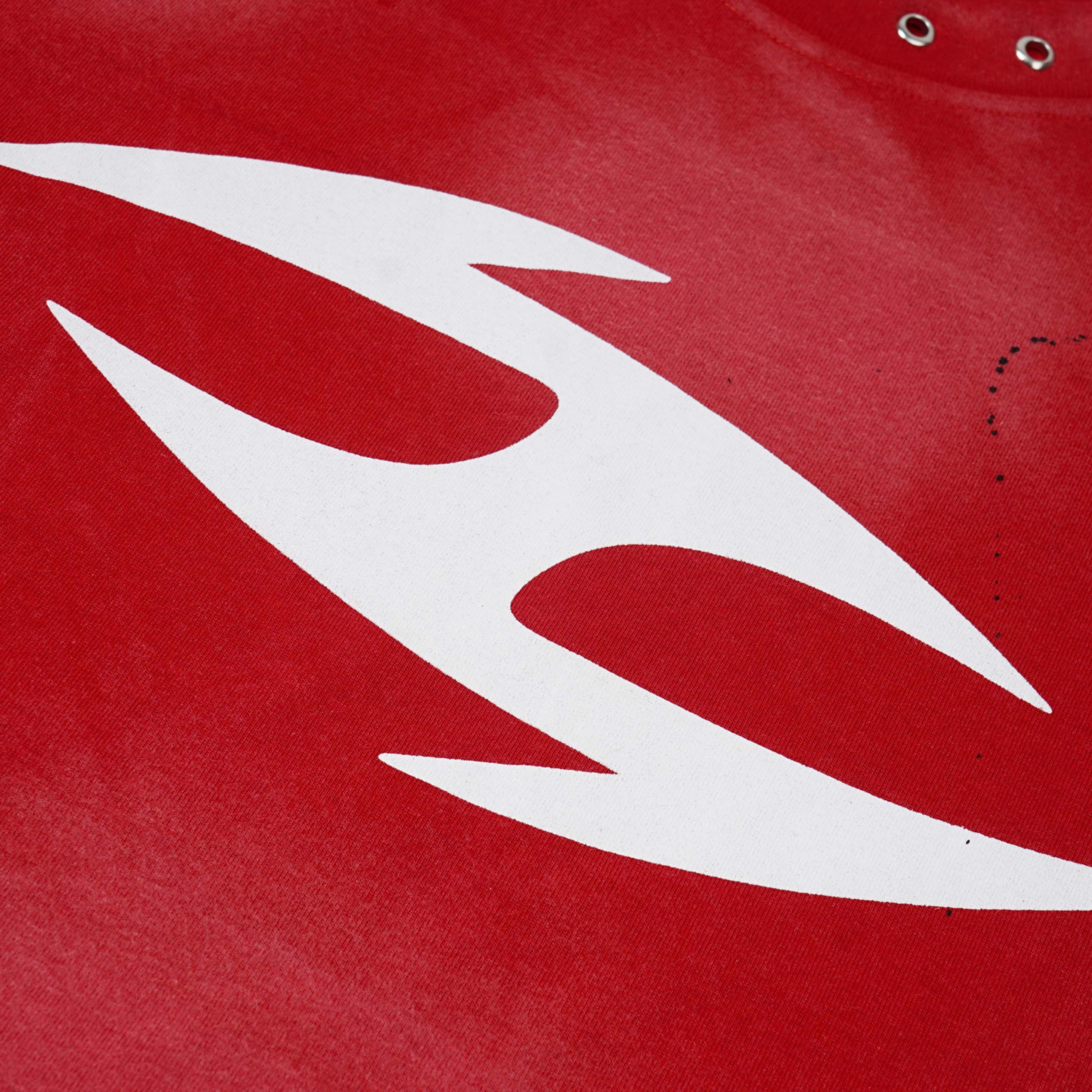 VERSANUE - VORTEX SYBER RED TEE