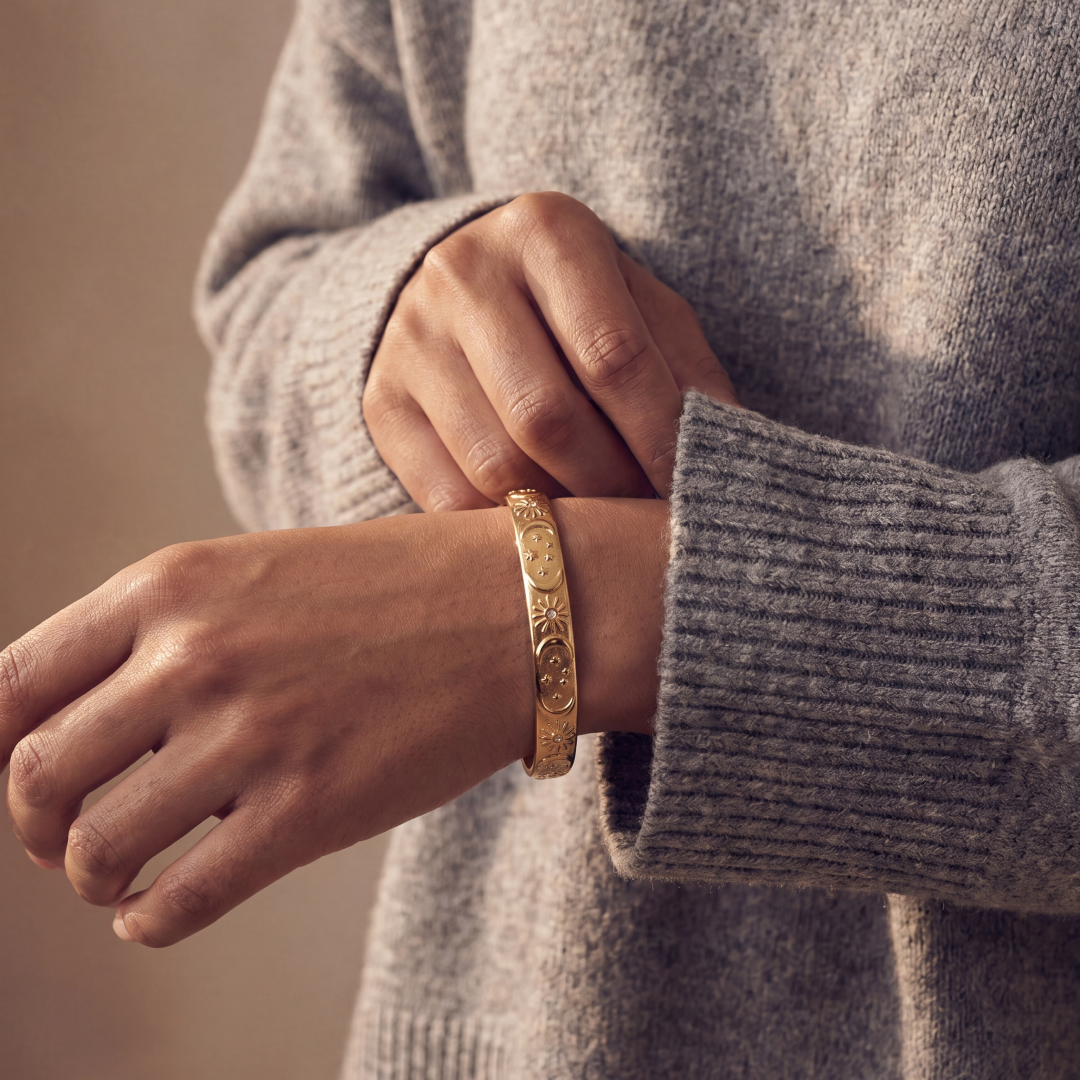 Racabel Oracle Bangle