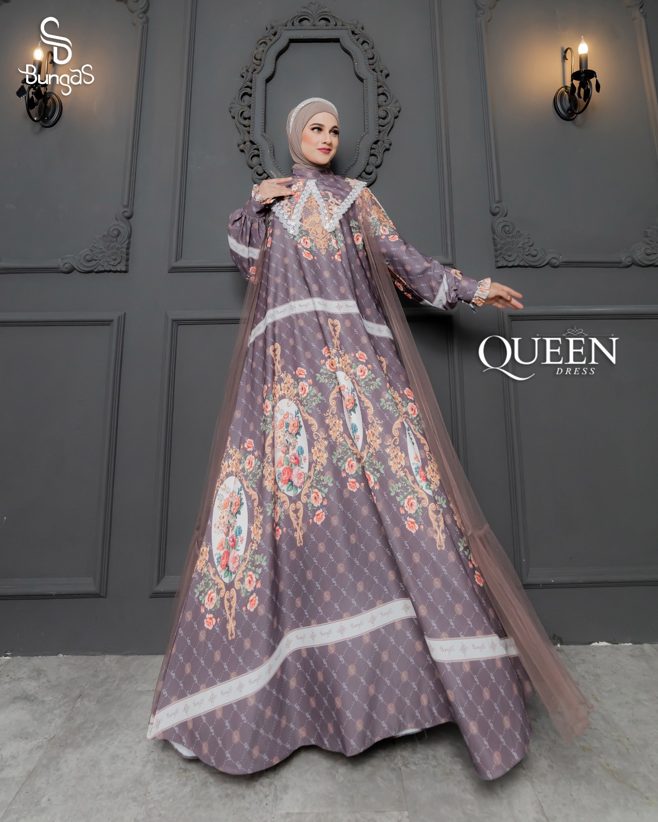 QUEEN DRESS