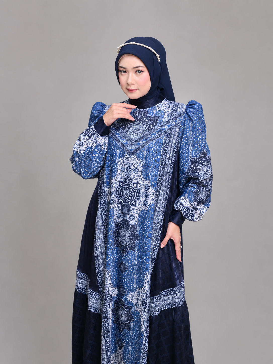 SAPHIRA DRESS