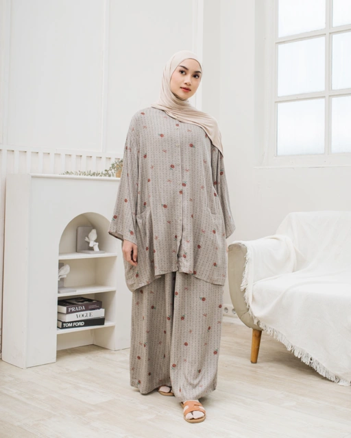 Image of LAIKA RUI SET