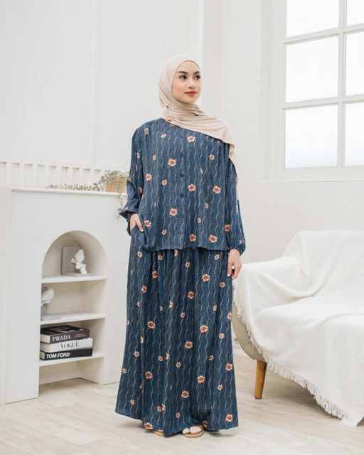 Image of ALINA SKIRT SET